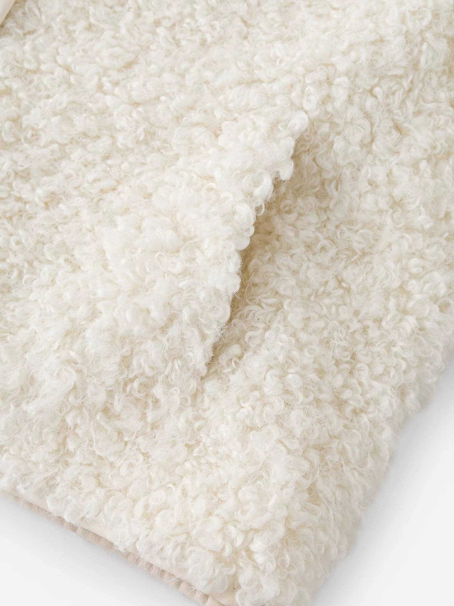 2025 Winter Women's Soft Faux Shearling Short Jacket Eco-Friendly Cropped Coat Vegan Leather Trench Vintage Outerwear