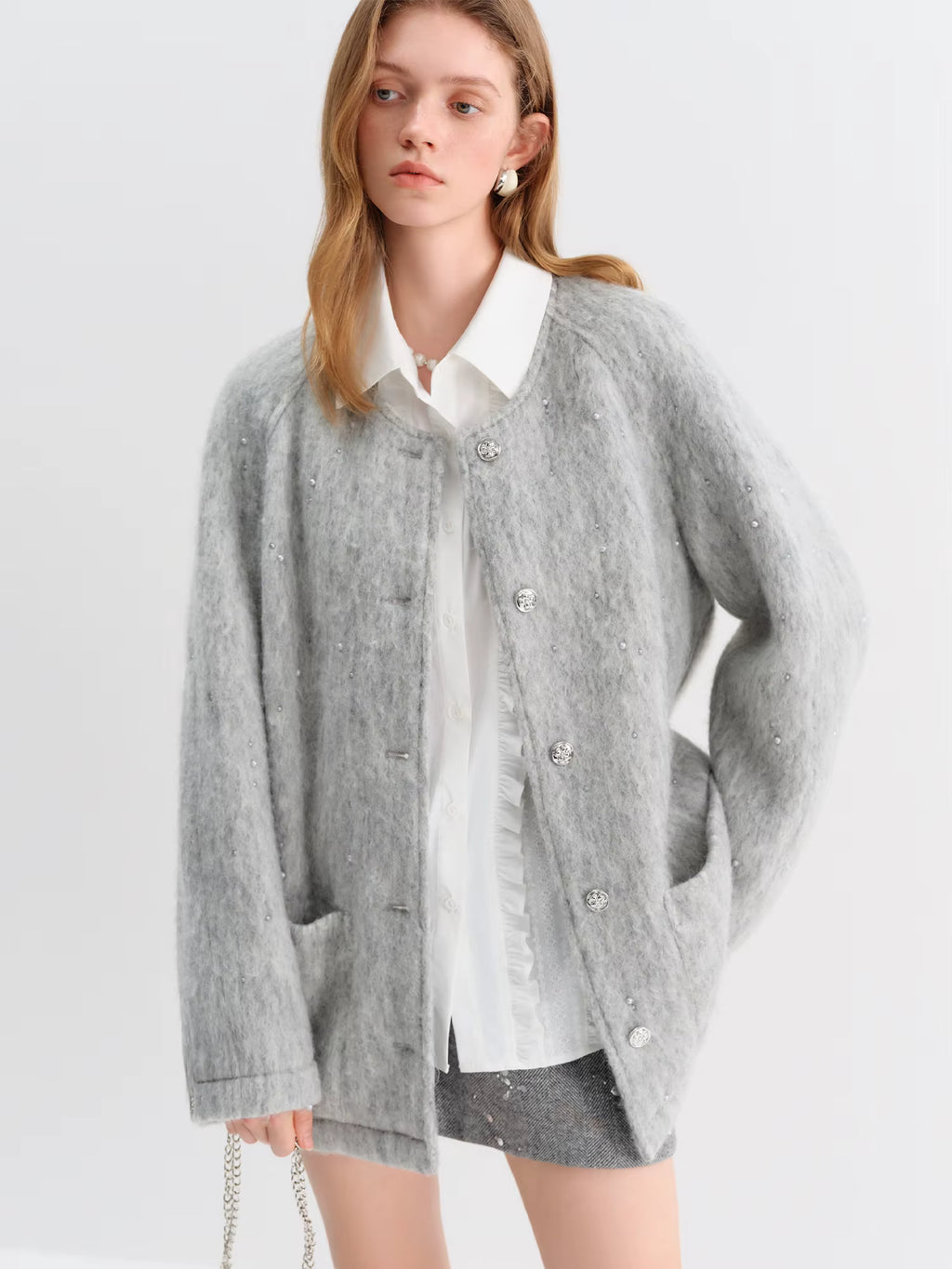 2025 Winter Women's Light Grey Wool Scarf Collar Short Coat - Elegant Pearl-Inspired Design for Casual and Office Wear