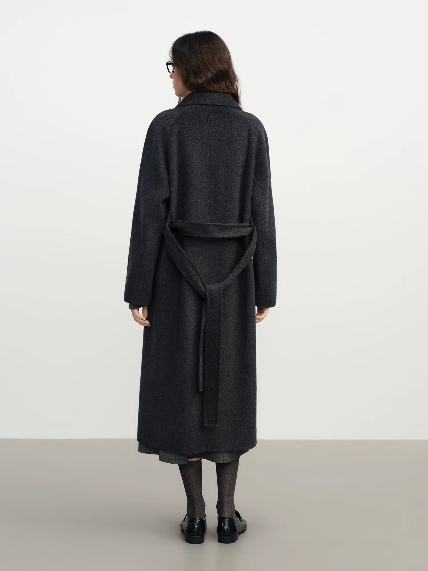 Cashmere Double-breasted Collar Woolen Coat Women 2025 Winter Commuting Light Blue Casual Loose Lazy Simple Coat