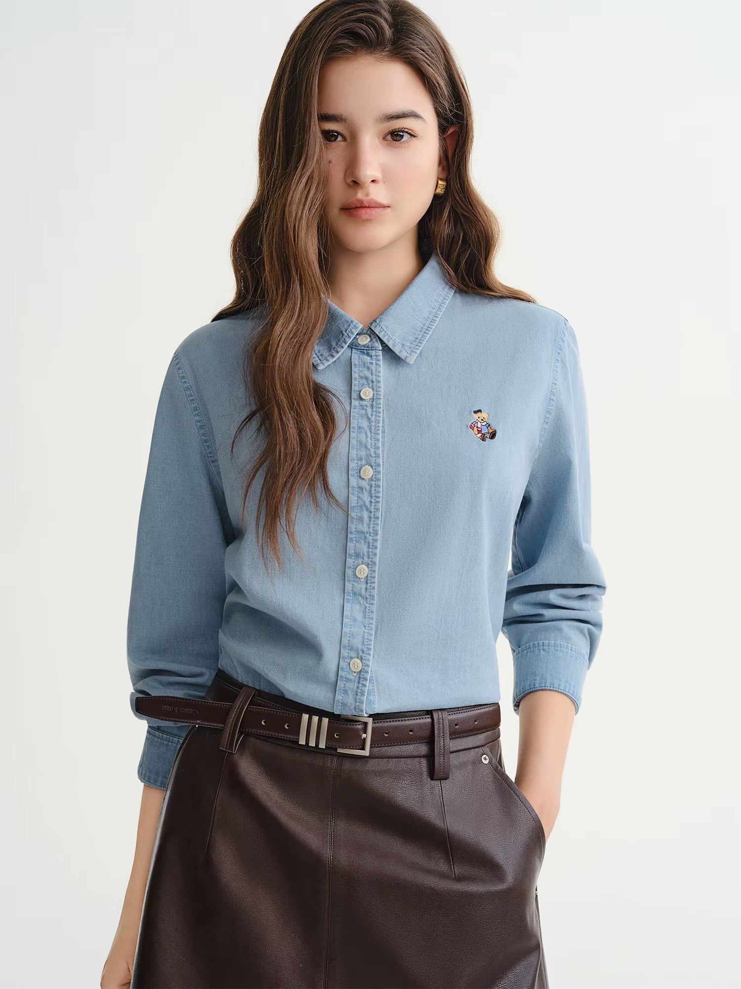 Plus Size Women's Denim Shirt with Bear Embroidery American Retro Style Autumn Winter 2025 Slimming Fit Casual Top Blouse
