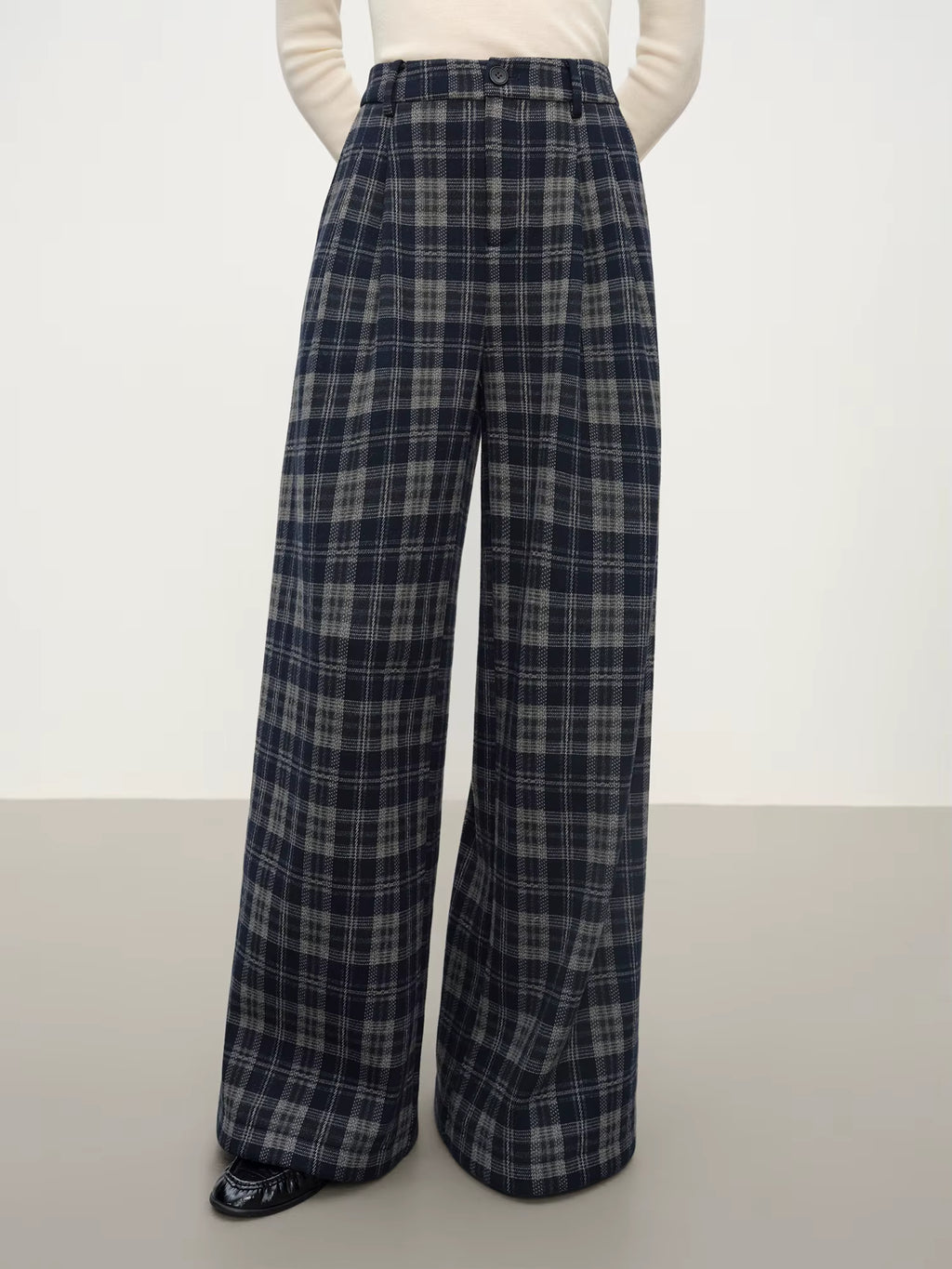 Retro Plaid Straight-Leg Casual Tros for Women Fall Winter 2025 New Arrival Petite-Friendly Casual Pants Commuting