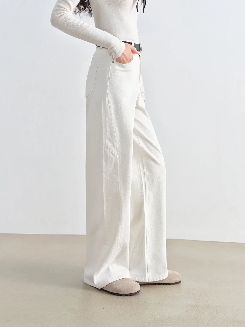 ZIQIAO Petite Retro Wide-leg Jeans for Women 2025 New Chic High Waist Slim Floor-length Pants Straight Drape Pants