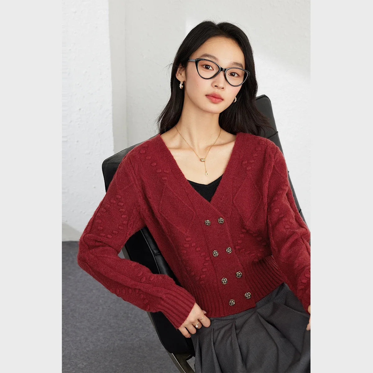 VIMLY Women's Simple Casual Knitted Sweater Autumn New Red O-Neck Long Sleeve Office Lady Small Fragrant Cardigan Tops Jacket