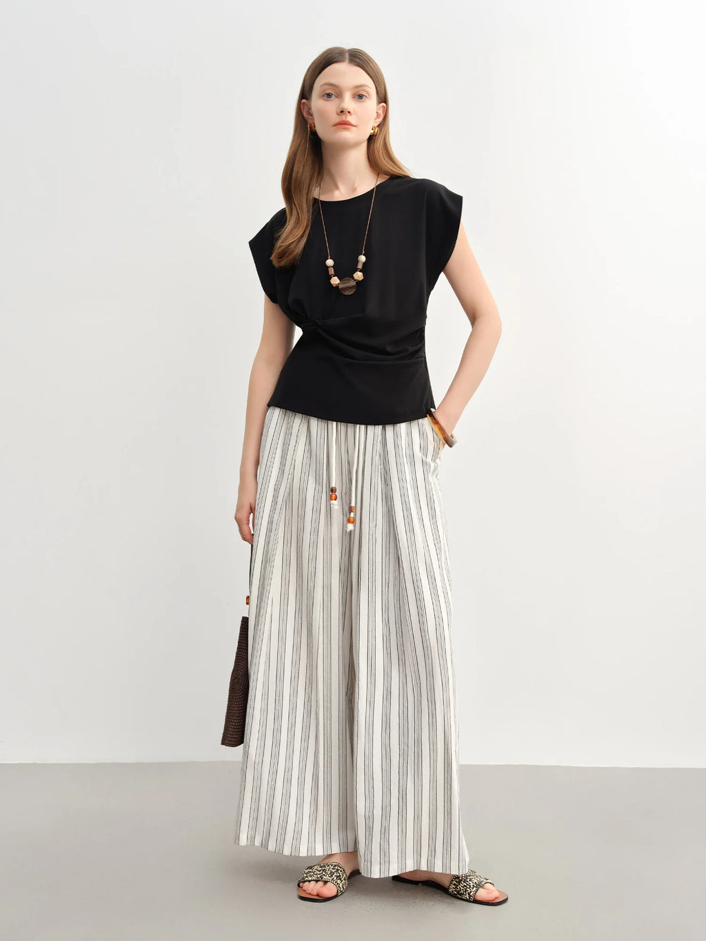 DUSHU 2025 Summer Women's Cinched Waist T-Shirt - Flattering Silhouette Short Sleeve Top with Stylish Design Details