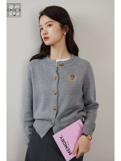 ZIQIAO British Senior Academy Wind Cardigan for Women Autumn Chic Sense Retro Long-sleeved Short Round-neck Sweater Top Female