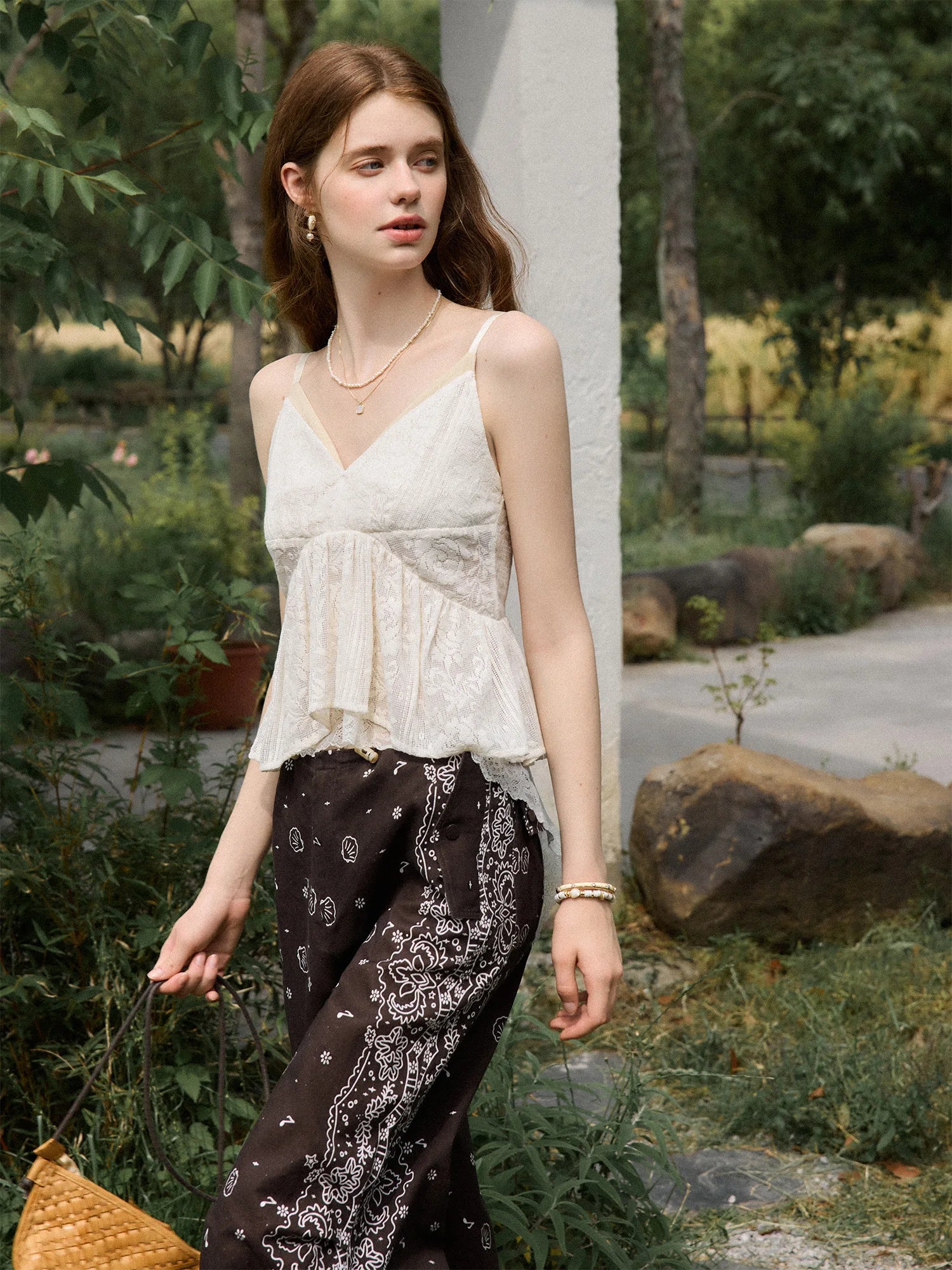 FSLE Sweet Halter Top Corset-Style Tank Top for Women Casual Summer Vacation New 2025 Tops Cream Camis Tanks