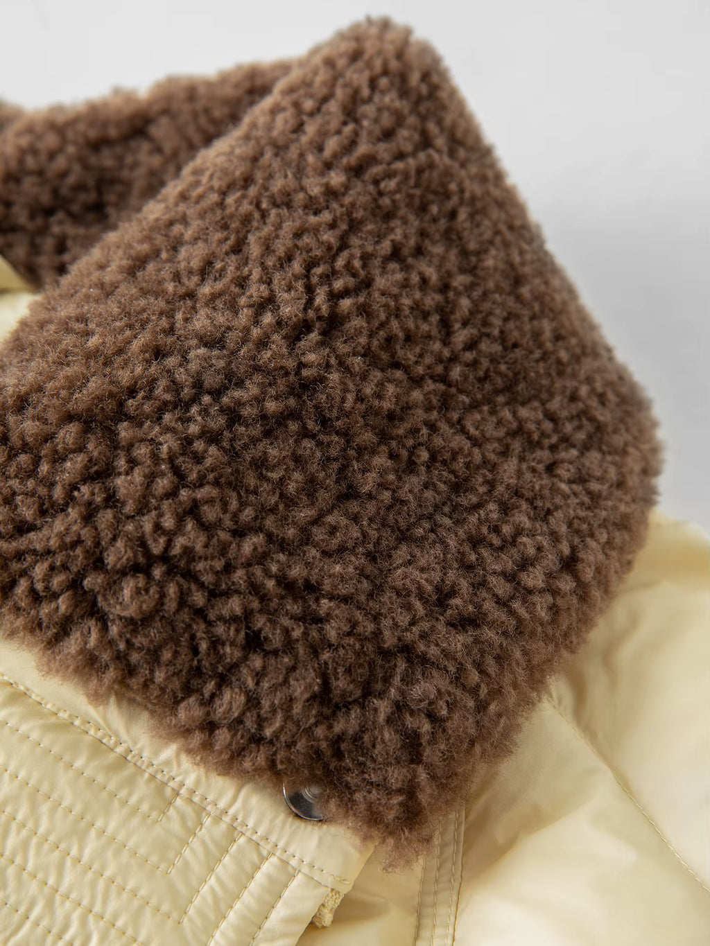 Furry Lapel Quilted White Duck Down Coats Women Casual Daily Retro Simple Loose Short Warm Coat Contrast Color Girlish BF