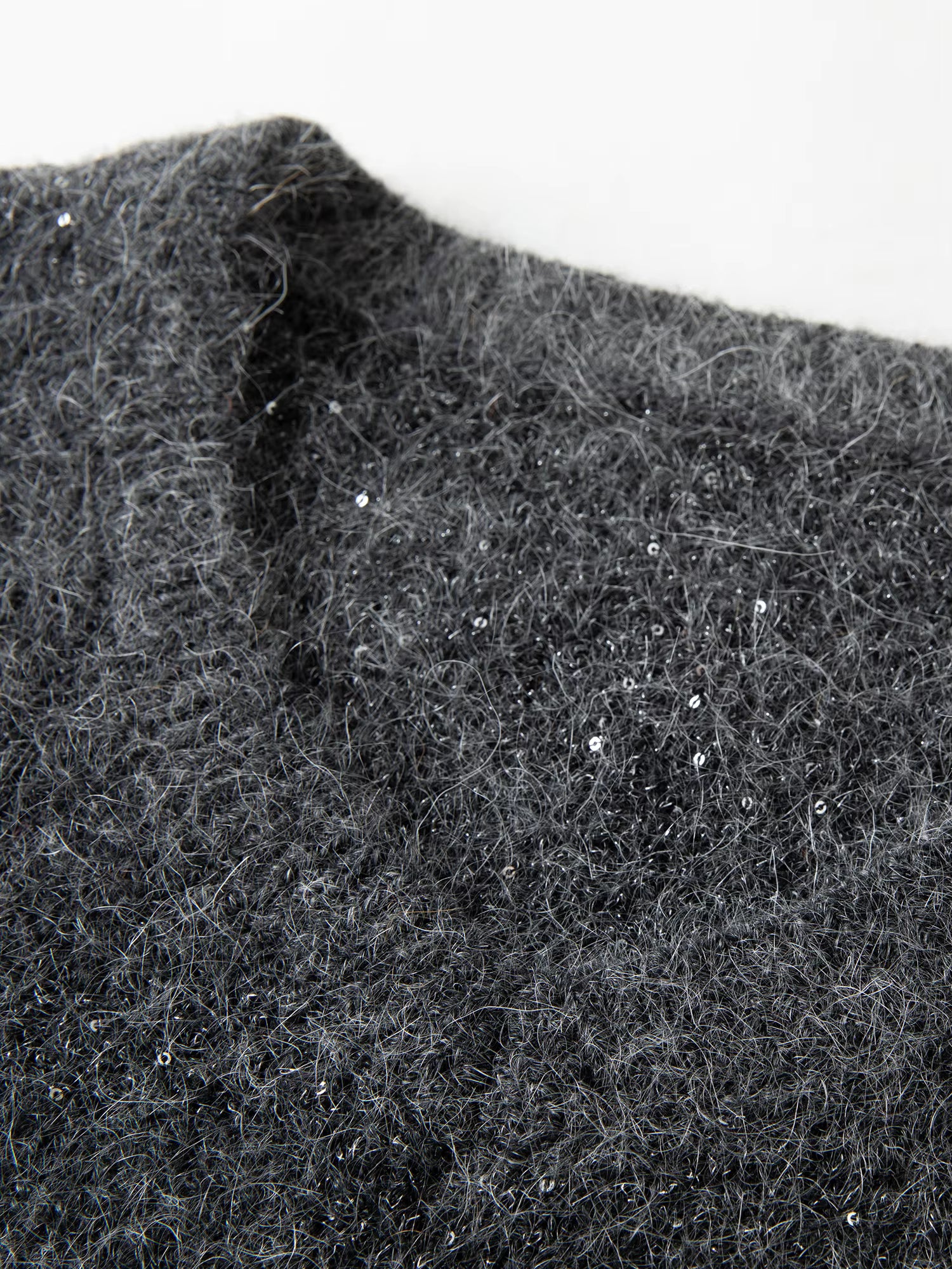 【Premium Series】Temperament Lazy Style V-neck Sweater Women 2025 Winter New Mohair Top Solid Simple Ins Soft Warm