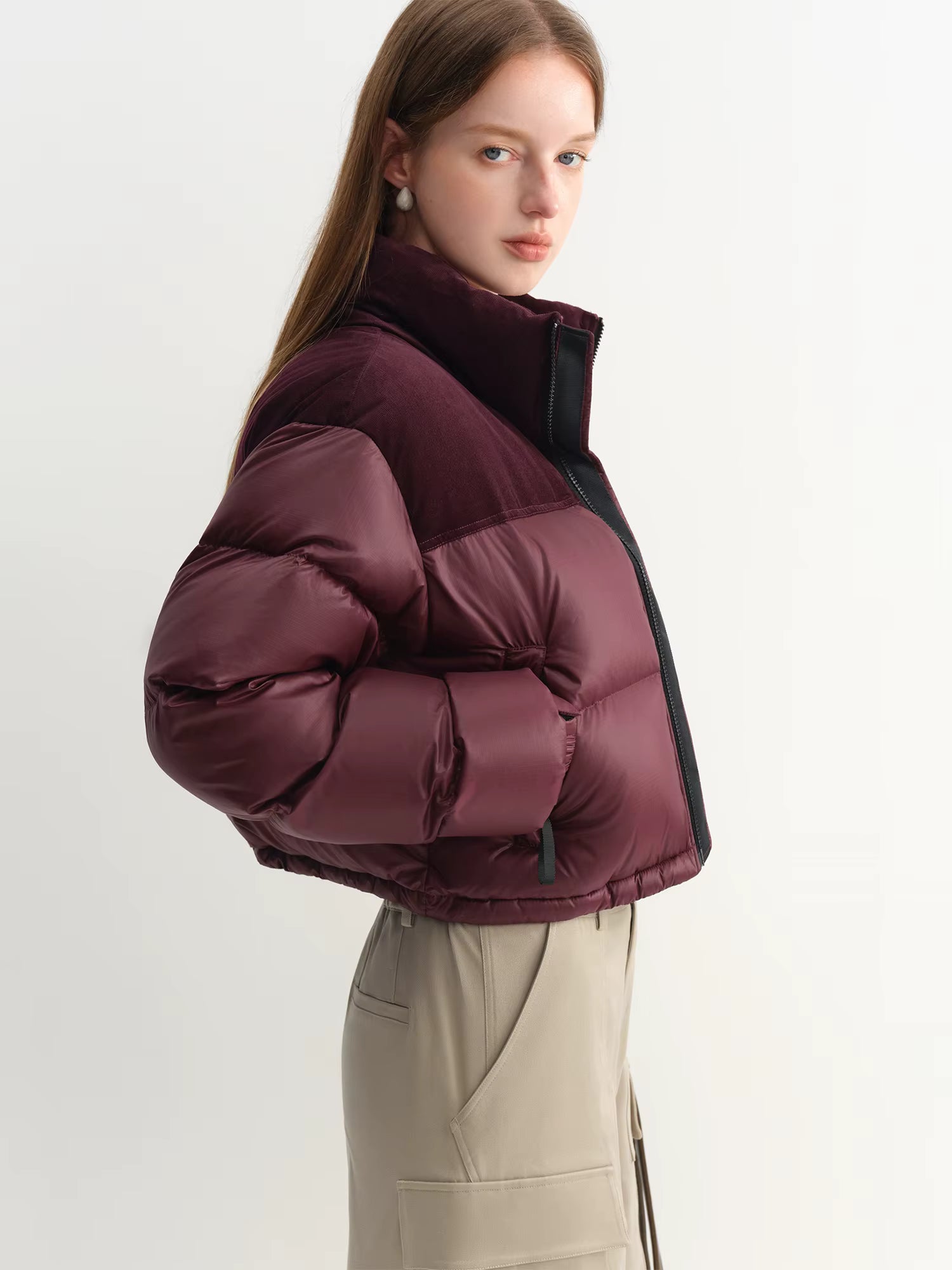 2025 Winter Women's Short Puffer Coat - Color Block Design Stand Collar Thermal Insulated Jacket Comfort for Casual Warmth