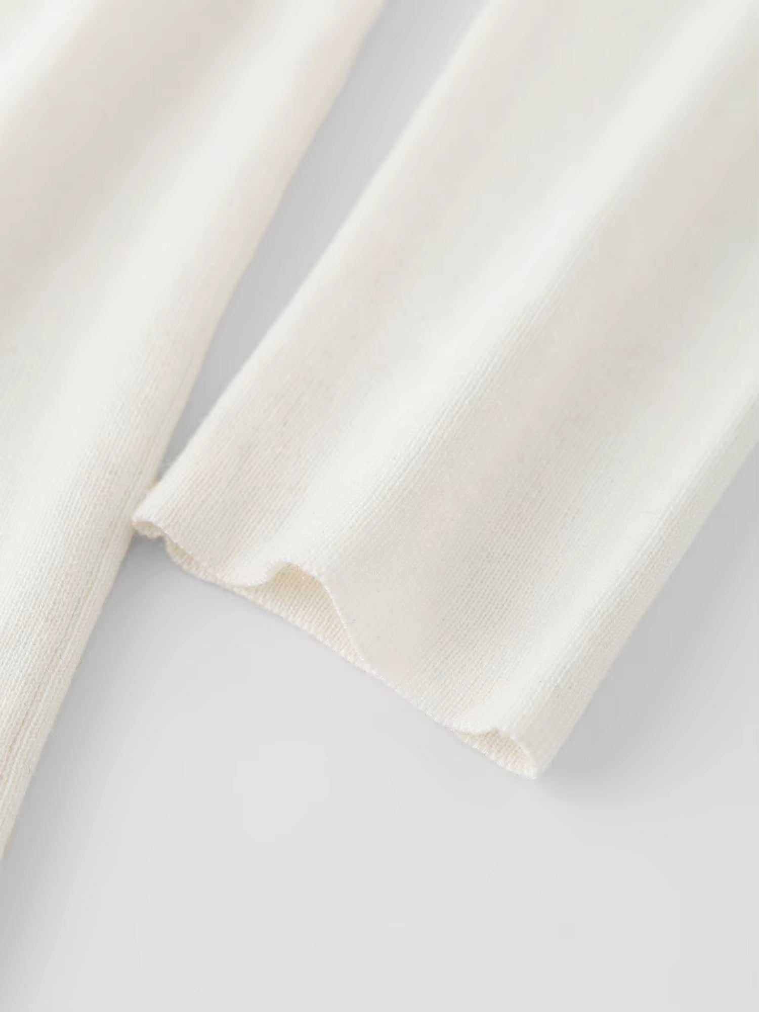 2025 Winter Women's Mulberry Silk Wool Blend Knit Top - Asymmetric Bias Cut Design Base Layer for Casual Comfort