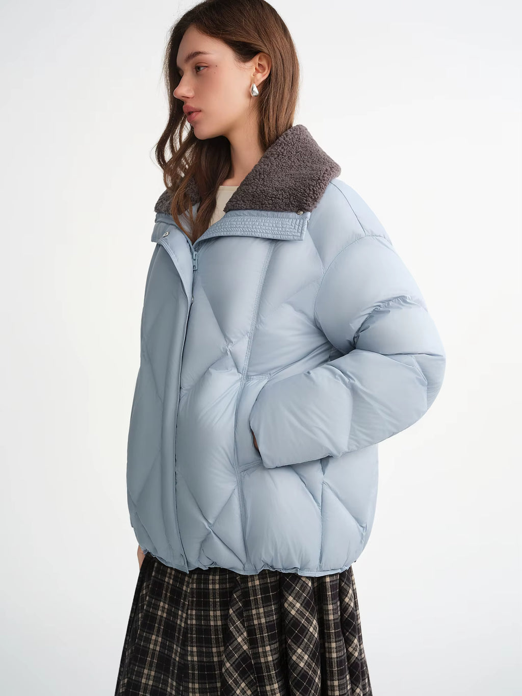 Furry Lapel Quilted White Duck Down Coats Women Casual Daily Retro Simple Loose Short Warm Coat Contrast Color Girlish BF