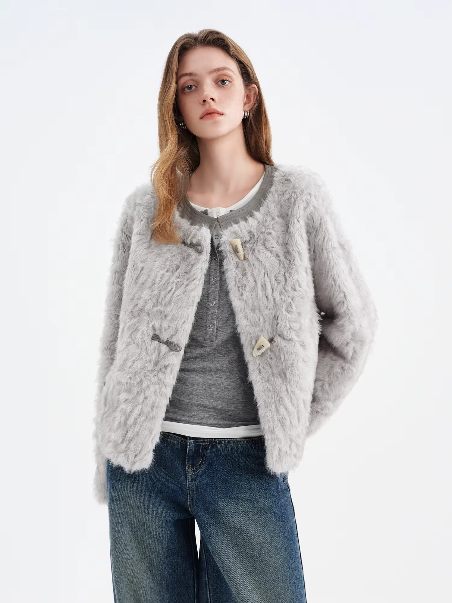 Premium Series】Faux Wool Embossed Suede Patchwork Short Jacket for Women 2025 Winter New Arrival College-Style Outerwear