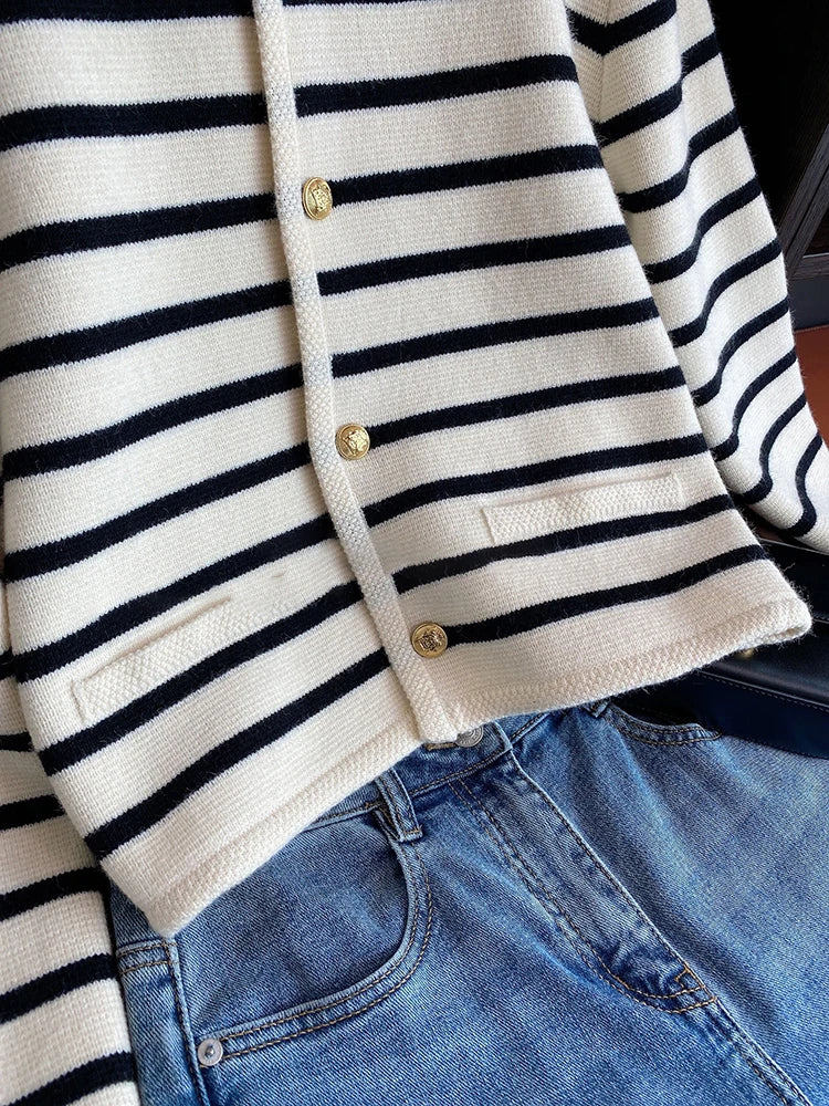 Women Spring Autumn Sweaters O-neck Stripe Knitted Cardigan Fashion Long Sleeve Casual Short Tops Korean Style New