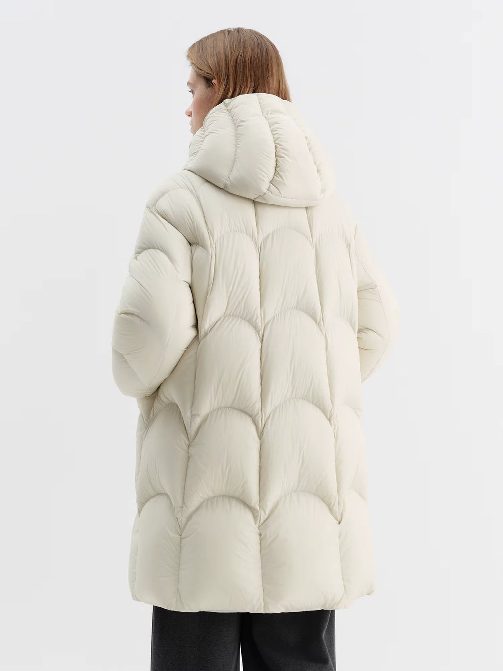 Stylish & Relaxed Ultra-Light Puff Down Jacket for Women Oversized Shell Coat, 2025 Winter Collection New Arrival Down Coat