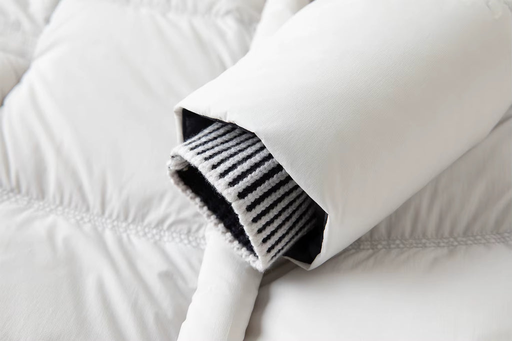 Knit Turned Collar Long Down Jacket for Women with Contrast Patchwork Structured Shoulder Design Winter 2025 New Arrival