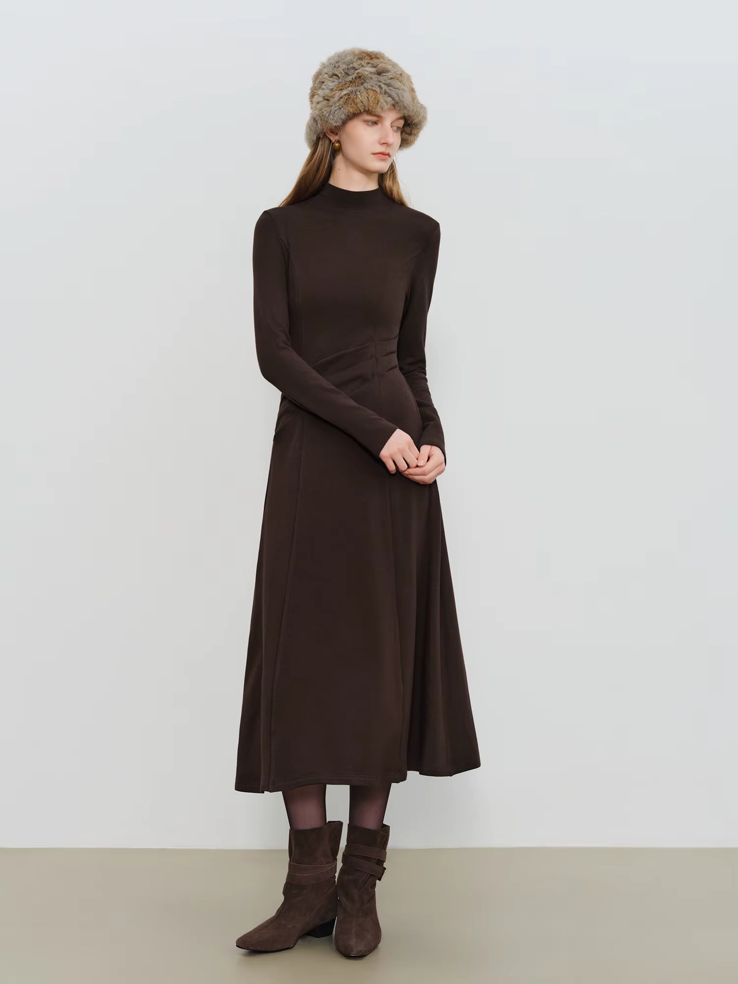 Autumn Winter 2025 Women's Waist-Defined Maxi Dress - Classic Black Timeless Silhouette Flattering Fit Office Elegant