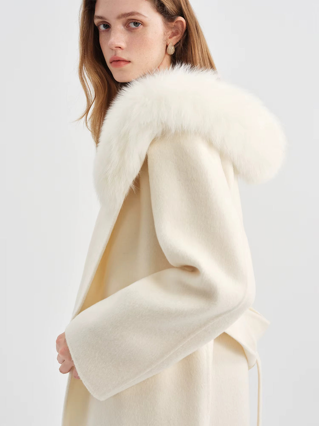 2025 Winter Women's Fox Fur Hooded Double Faced Wool Coat Long Plush Outerwear Vintage Elegant Warm Wool Coat Soft Coat