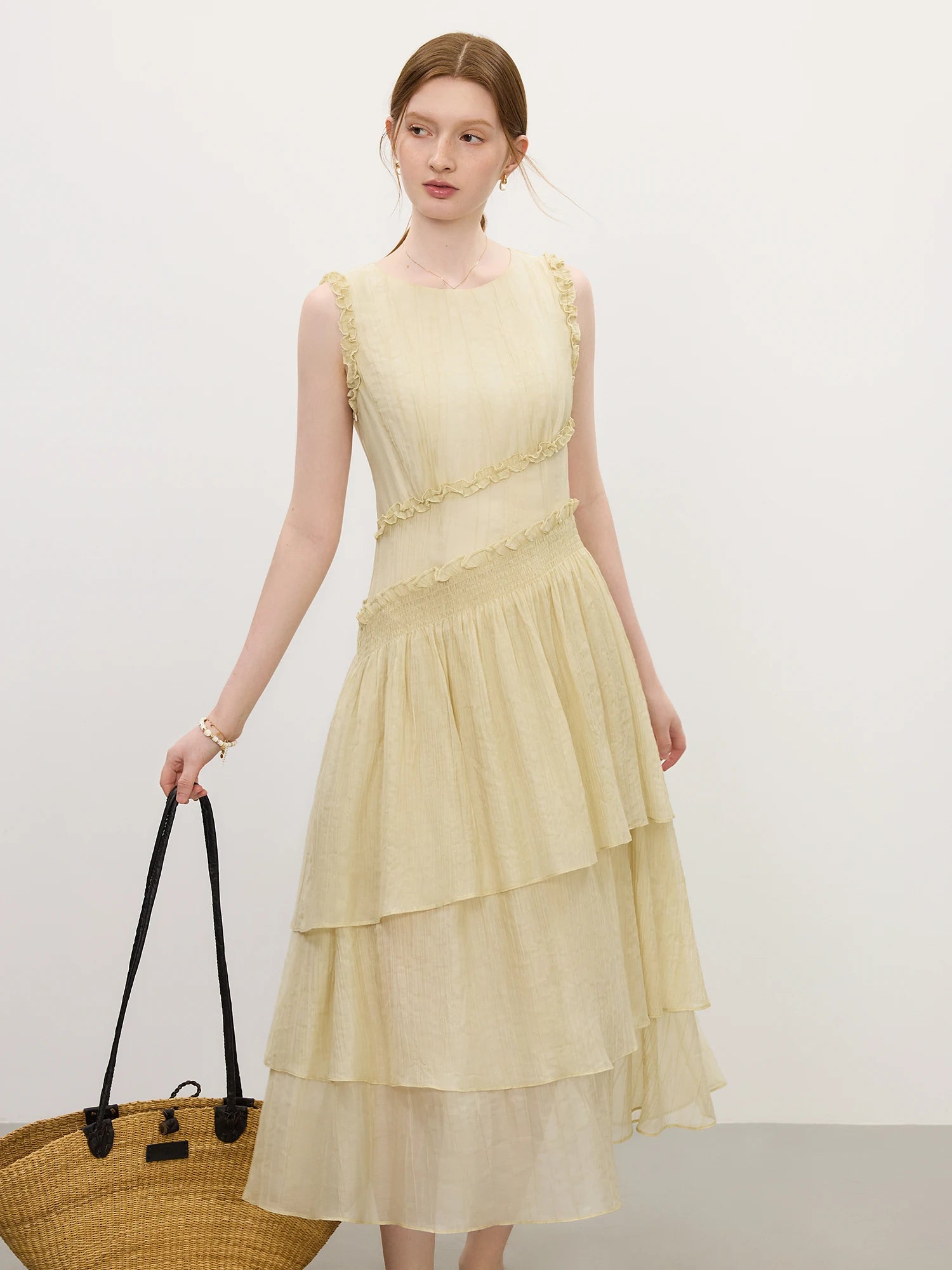 FSLE 2025 Summer Textured Pleat Dress - Fluid Asymmetric Hem Sleeveless Resort to Office Elegant Silhouette