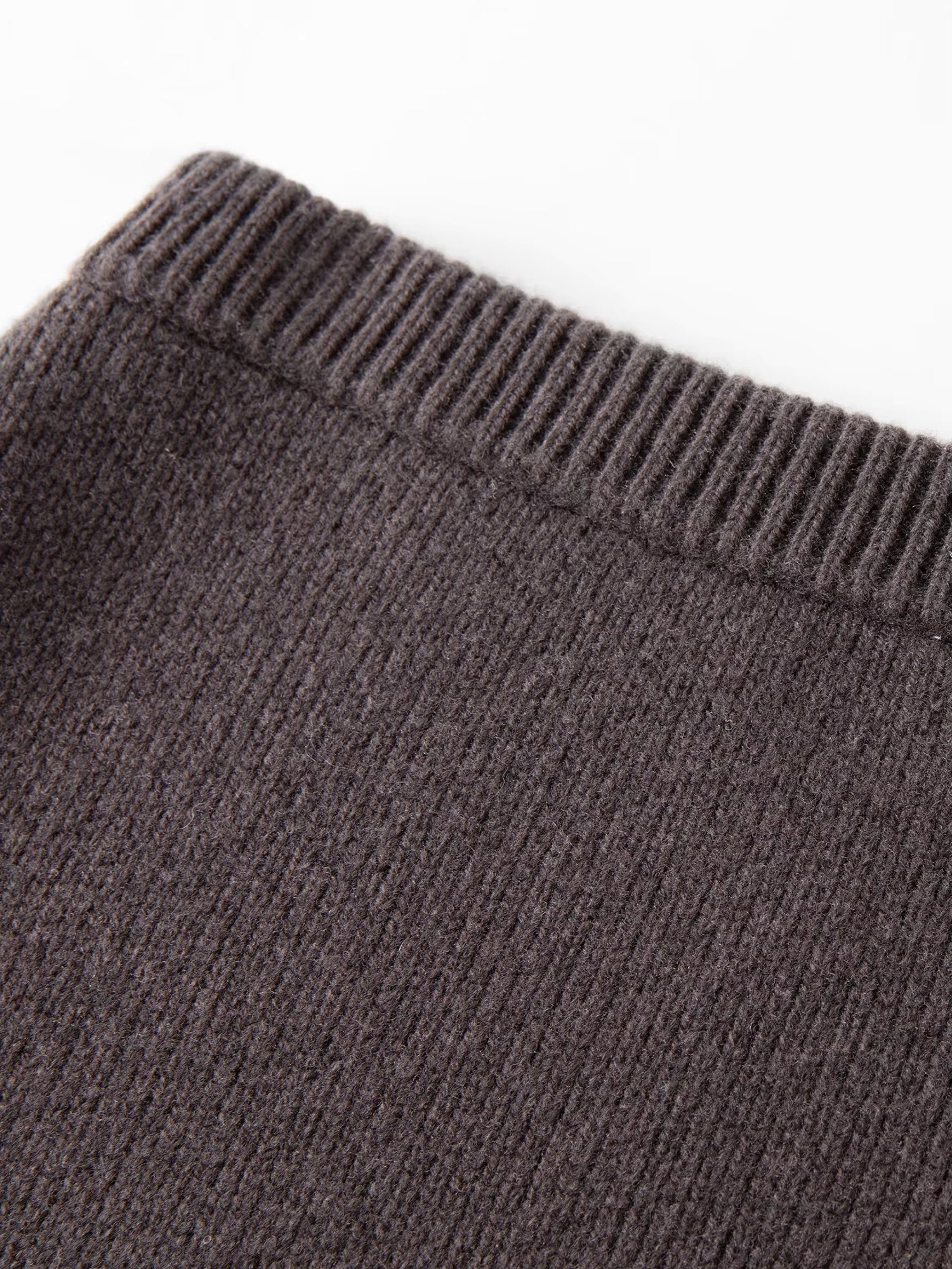 【Premium Series】 Winter 2025 Women's Minimalist Knit Set - Round Neck Sweater & A-Line Skirt Casual Comfort Two Piece Outfit