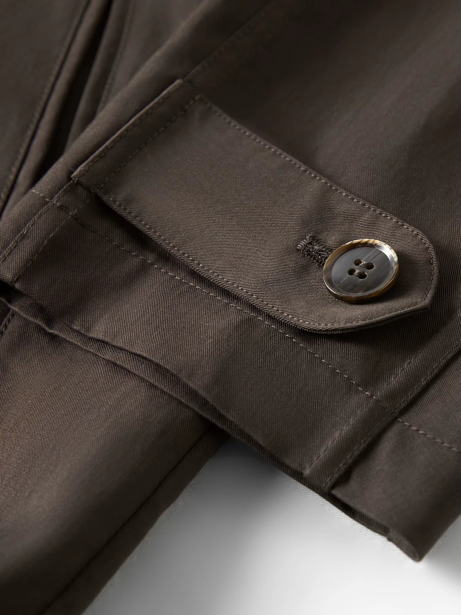 Relaxed Drawstring Turned-Up Collar Jacket for Women Spring 2026 New Arrival Long-Sleeve Top Lyocell Chestnut Brown Jackets