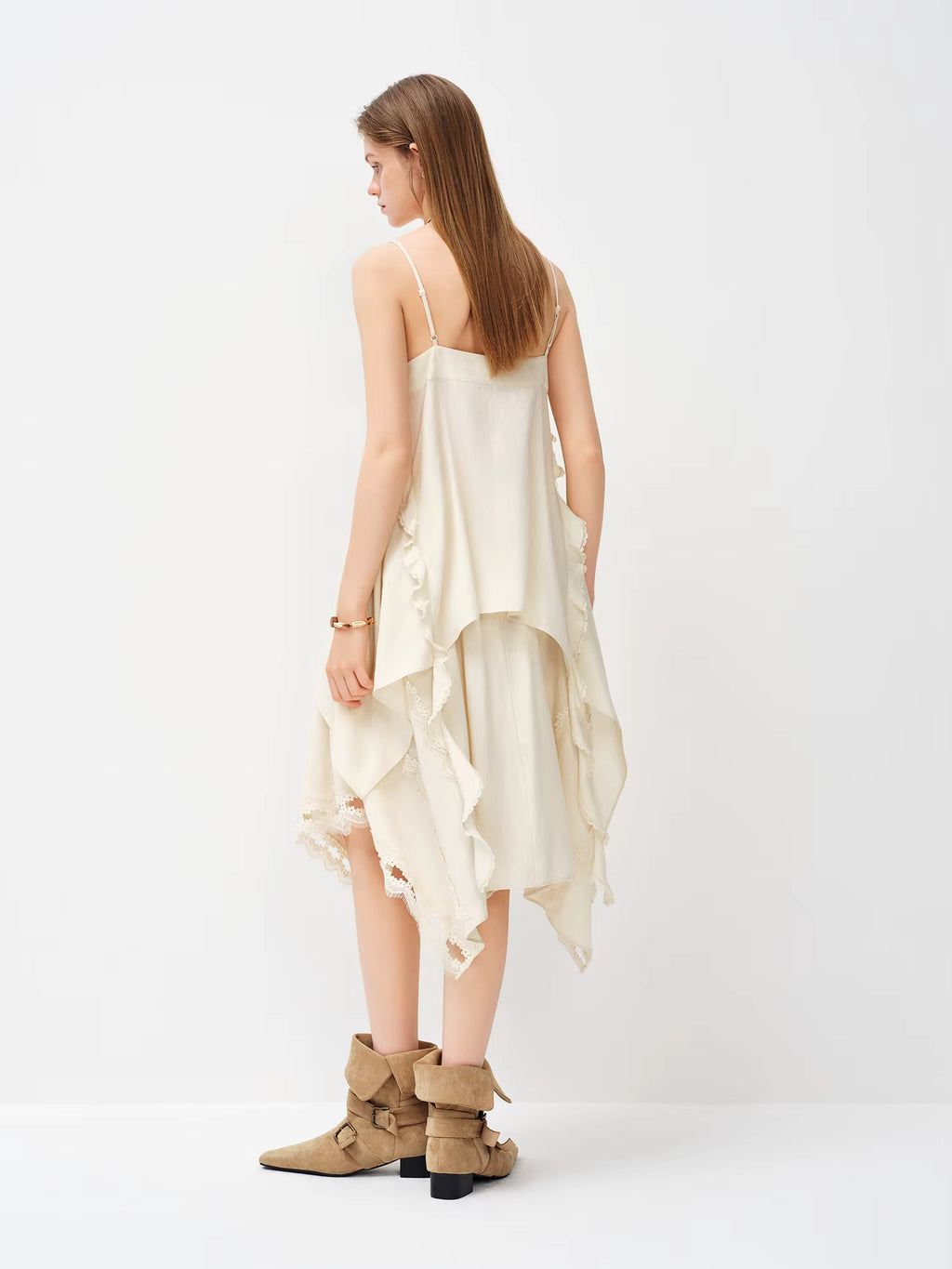 2026 Spring Women's V-Neck Ruffle Camisole Asymmetrical Hem Skirt Two Piece Set Bohemian Floral Coord Soft Elegant Style
