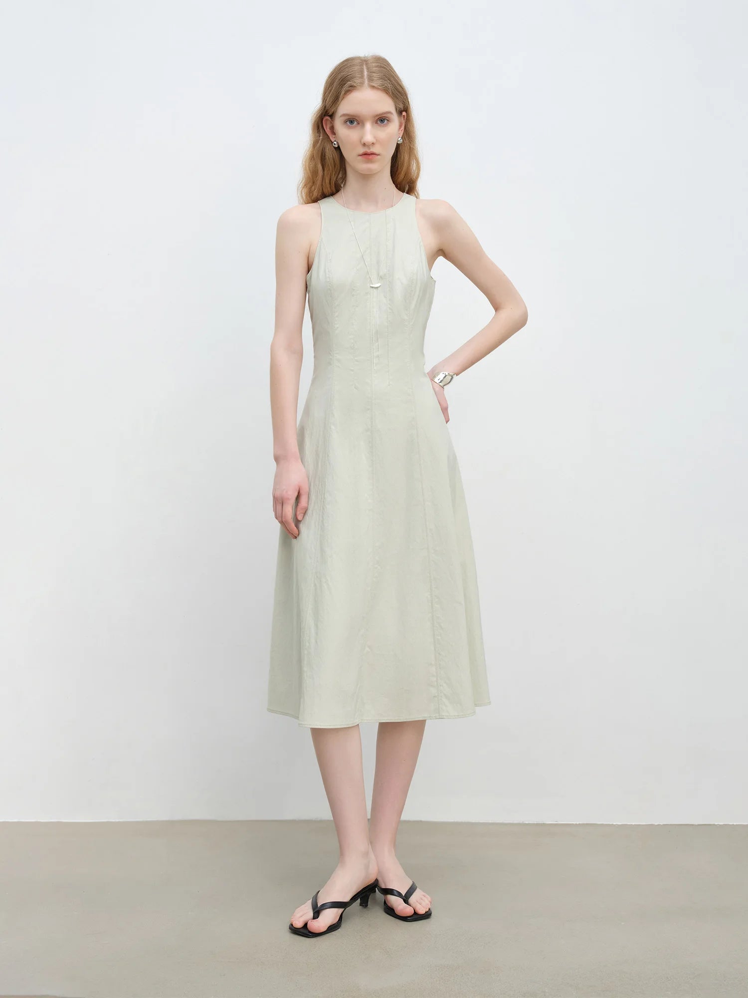 ZIQIAO Workplace Simple Commuting Waist Dress Women 2025 Summer New Green Slim Temperament Vest Skirt