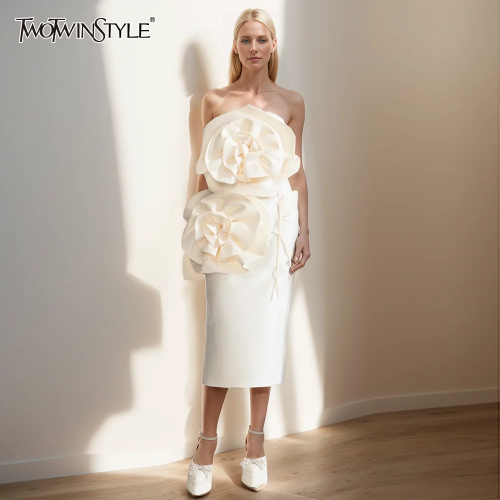TWOTWINSTYLE Elegant Patchwork Appliques Solid Dresses For Women Slash Neck Sleeveless High Waist Designer Dress Female Clothes