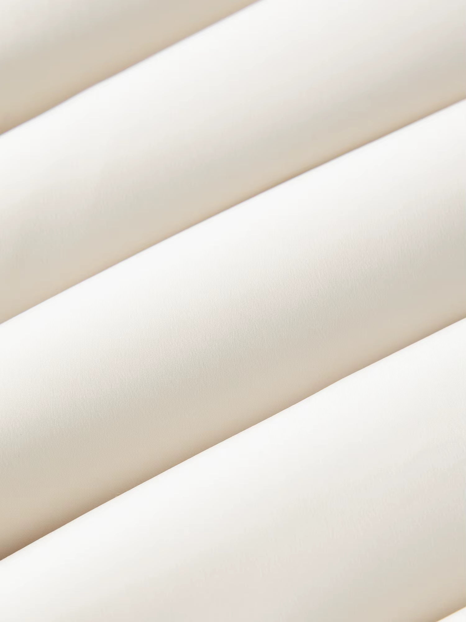 Standing Collar Detachable Knit Hat Fitted Waist Down Jacket for Women Winter 2025 New Collection 90% White Duck Down Coats