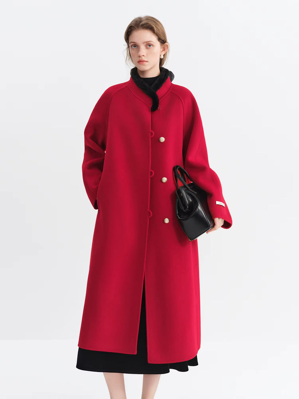 Modern Chinese Red Velvet Coat for Women Winter 2025 New Arrival Sable Fur Festive Ensemble Coat 100% Wool Long Coats