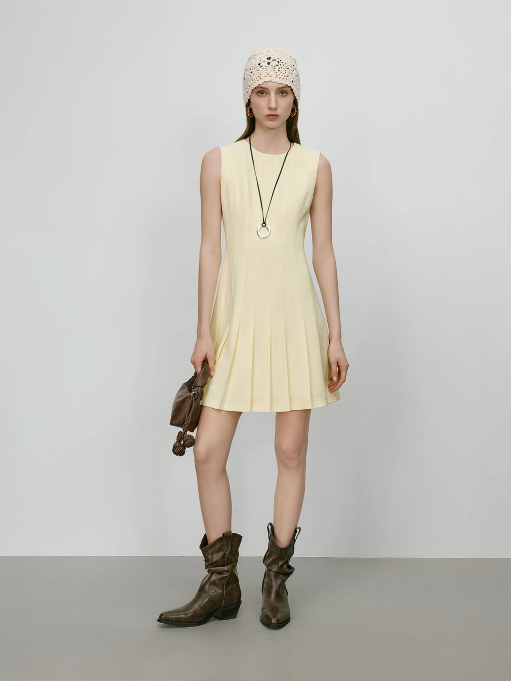 FSLE【Premium Series】Minimalism Old Money Style Acetate Sleeveless Vest Pleated Dress For Women 2025 Summer New Arrival Dress