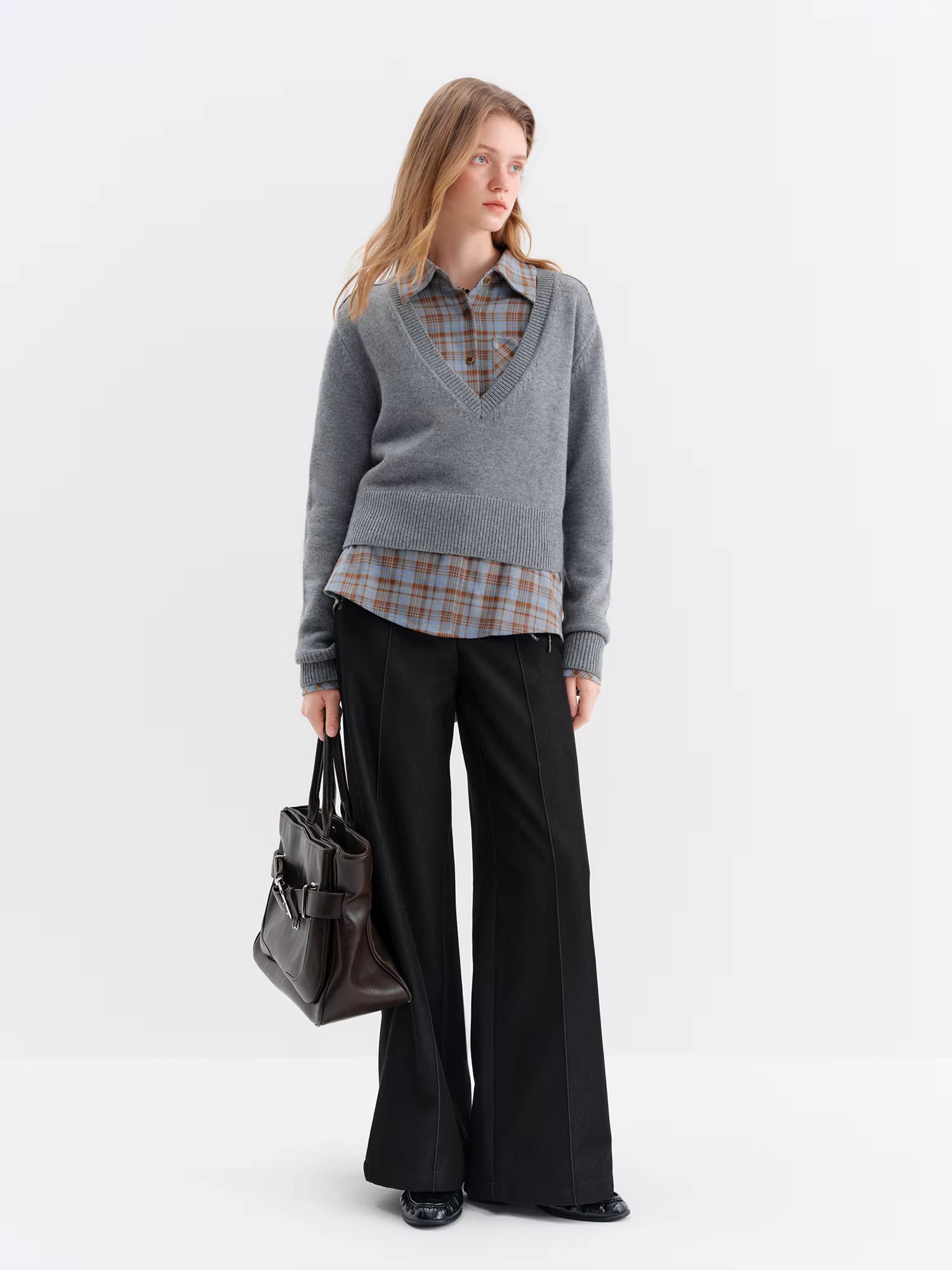 2025 Winter Women's V-Neck Loose Knit Sweater Oversized Pullover Soft Wool Blend Top Cozy Fall Fashion Casual Long Sleeve