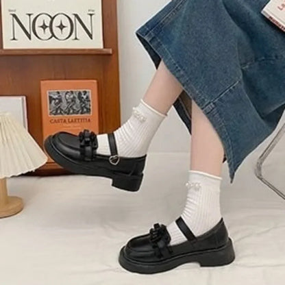 2024 New Lolita Shoes Women's Casual Soft Leather Square Heel Loafers Outdoor Women's Heart Buckle Thick Sole Mary Jane Shoes