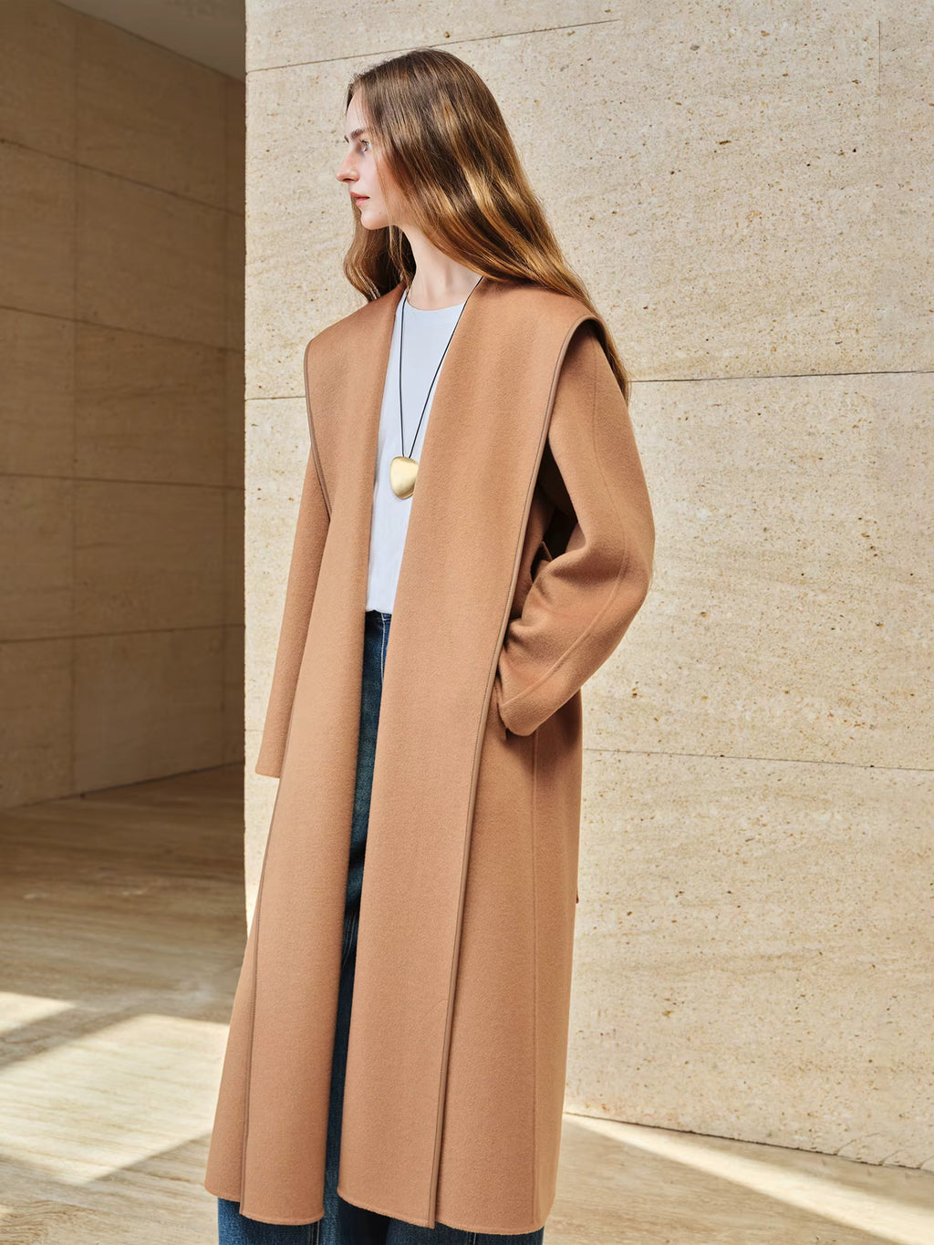 Laid Back Oversized Hooded Design Double-Faced Wool Bathrobe Coat Winter 2025 New Soft Versatile Everyday Wear for Women