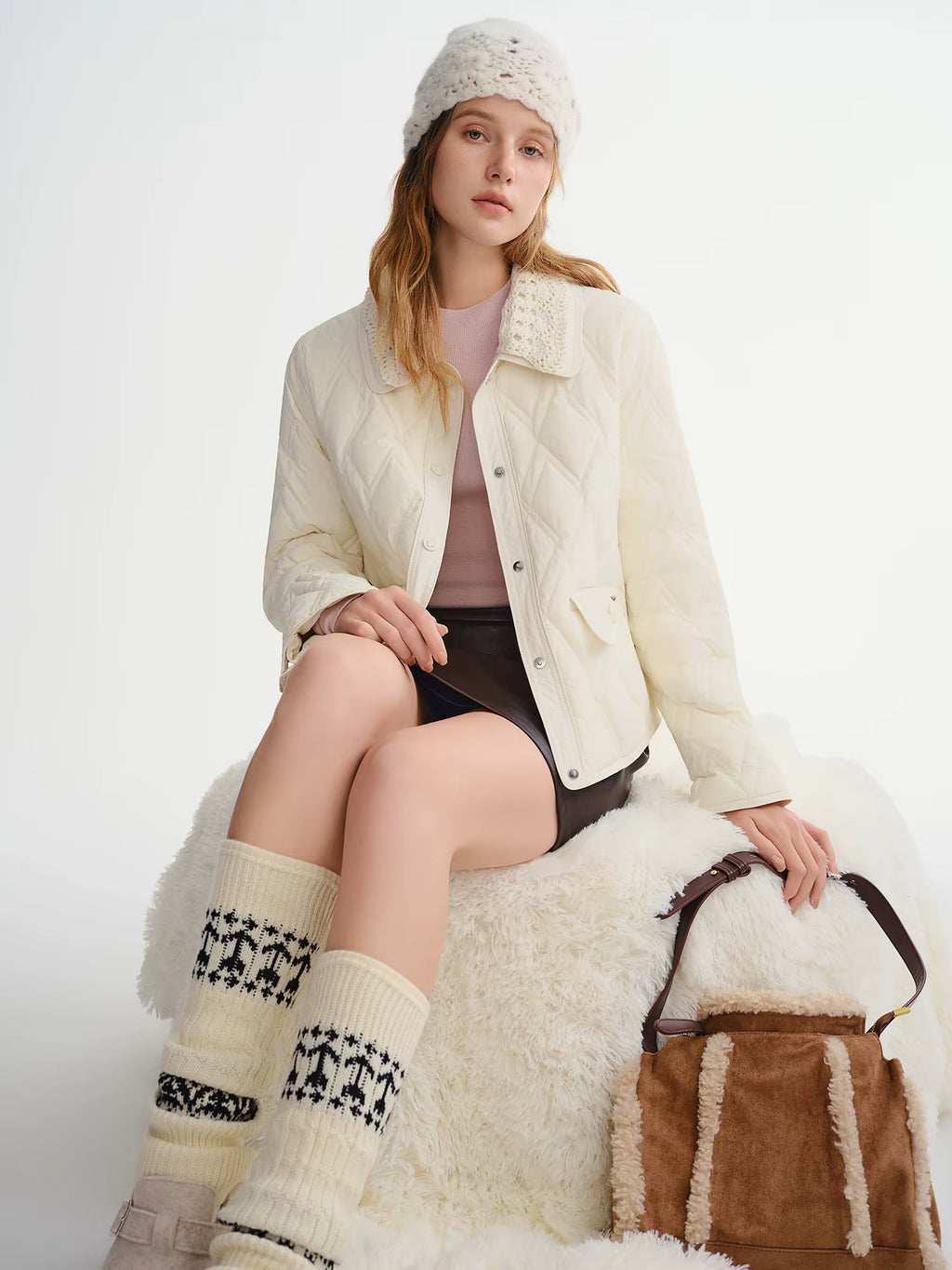 Plus Size Women's Cream Quilted Down Coat with Crochet Lace Collar Winter 2025 Fashion Warm Short Puffer Jacket Outerwear
