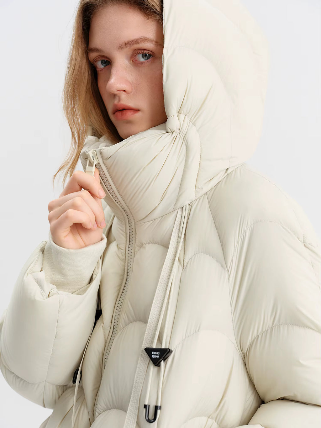 Stylish & Relaxed Ultra-Light Puff Down Jacket for Women Oversized Shell Coat, 2025 Winter Collection New Arrival Down Coat