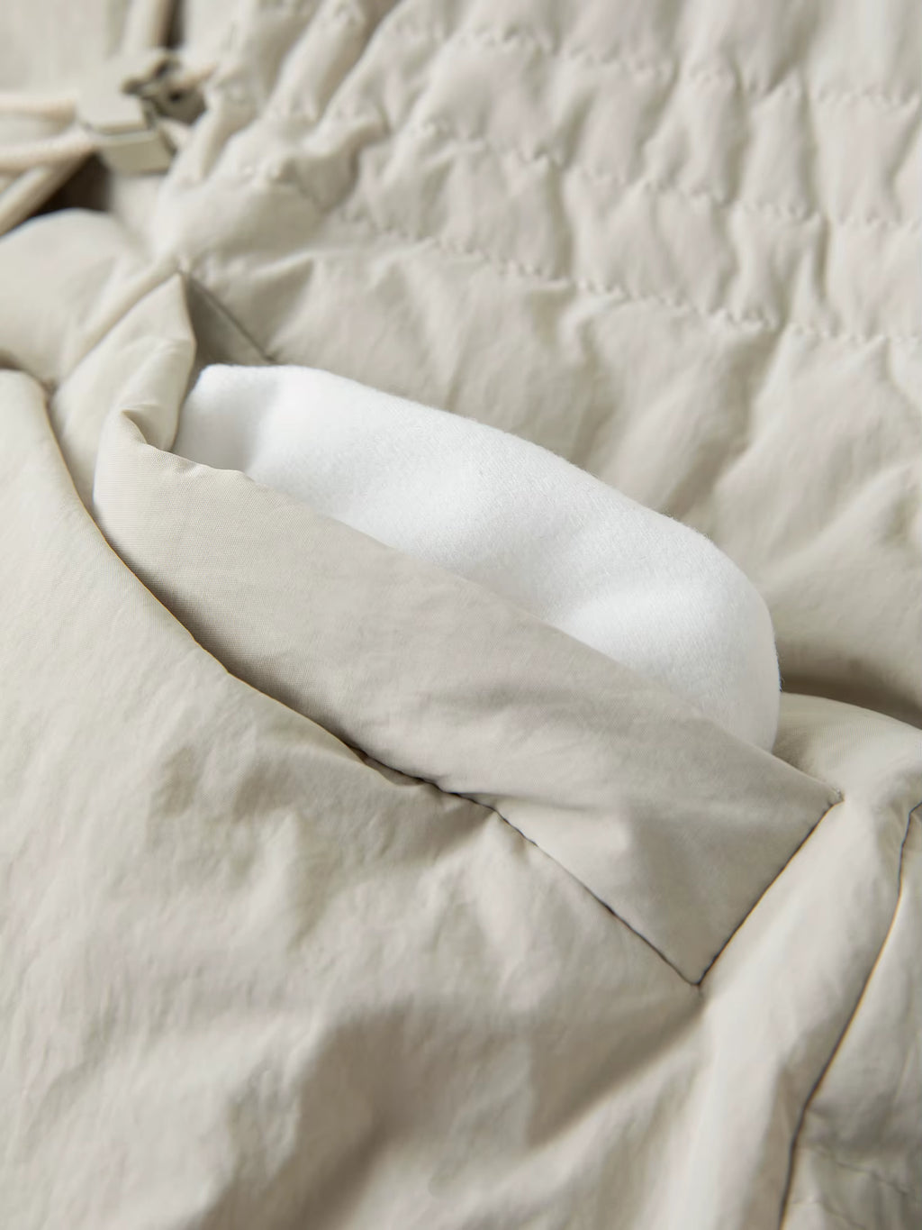 2025 Plus Women's Long Puffer Coat Hooded Belted Waist Down Jacket Slim Fit Winter Warm Thermal Parka Trench Overcoat