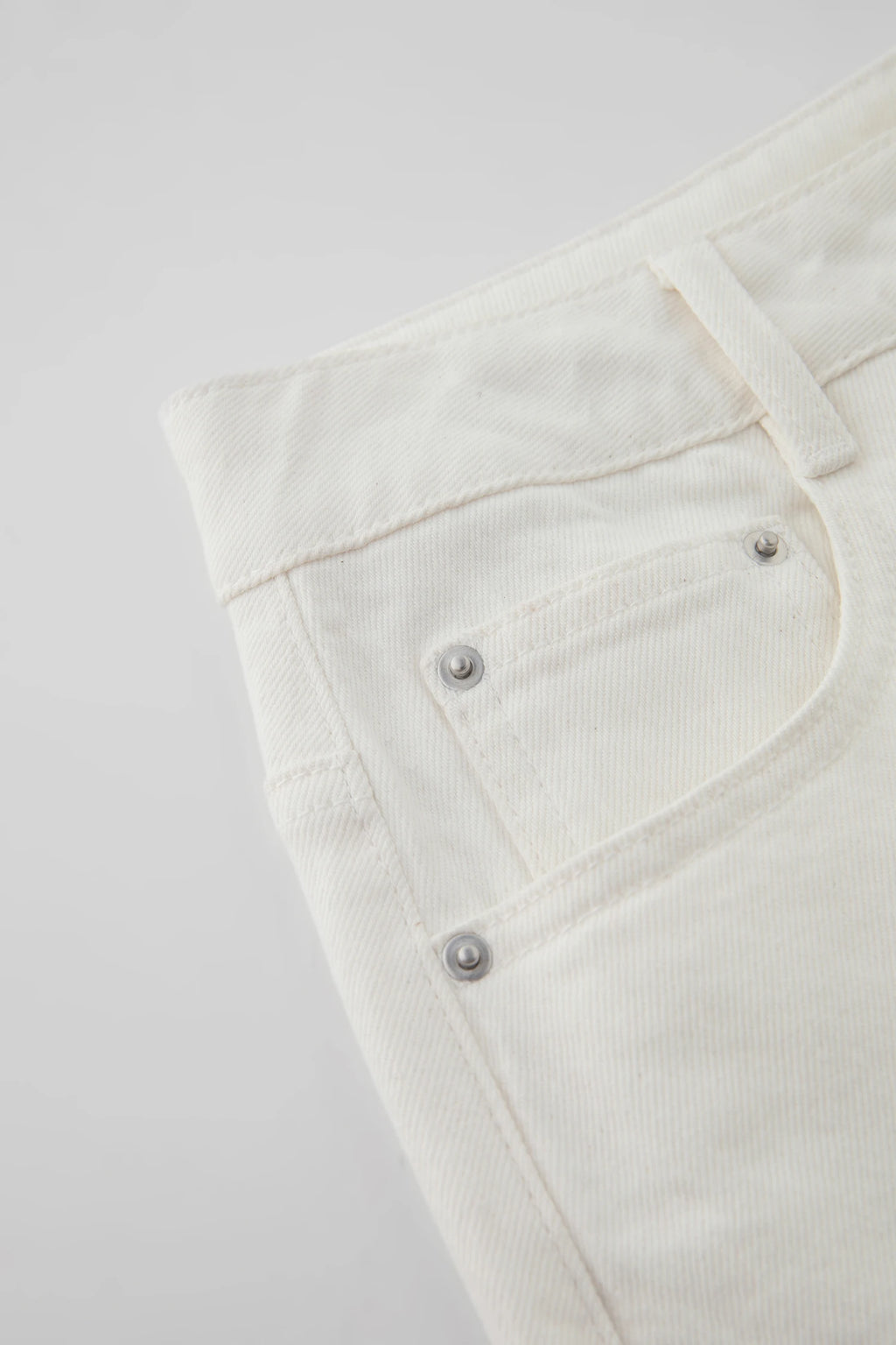 ZIQIAO Petite Retro Wide-leg Jeans for Women 2025 New Chic High Waist Slim Floor-length Pants Straight Drape Pants