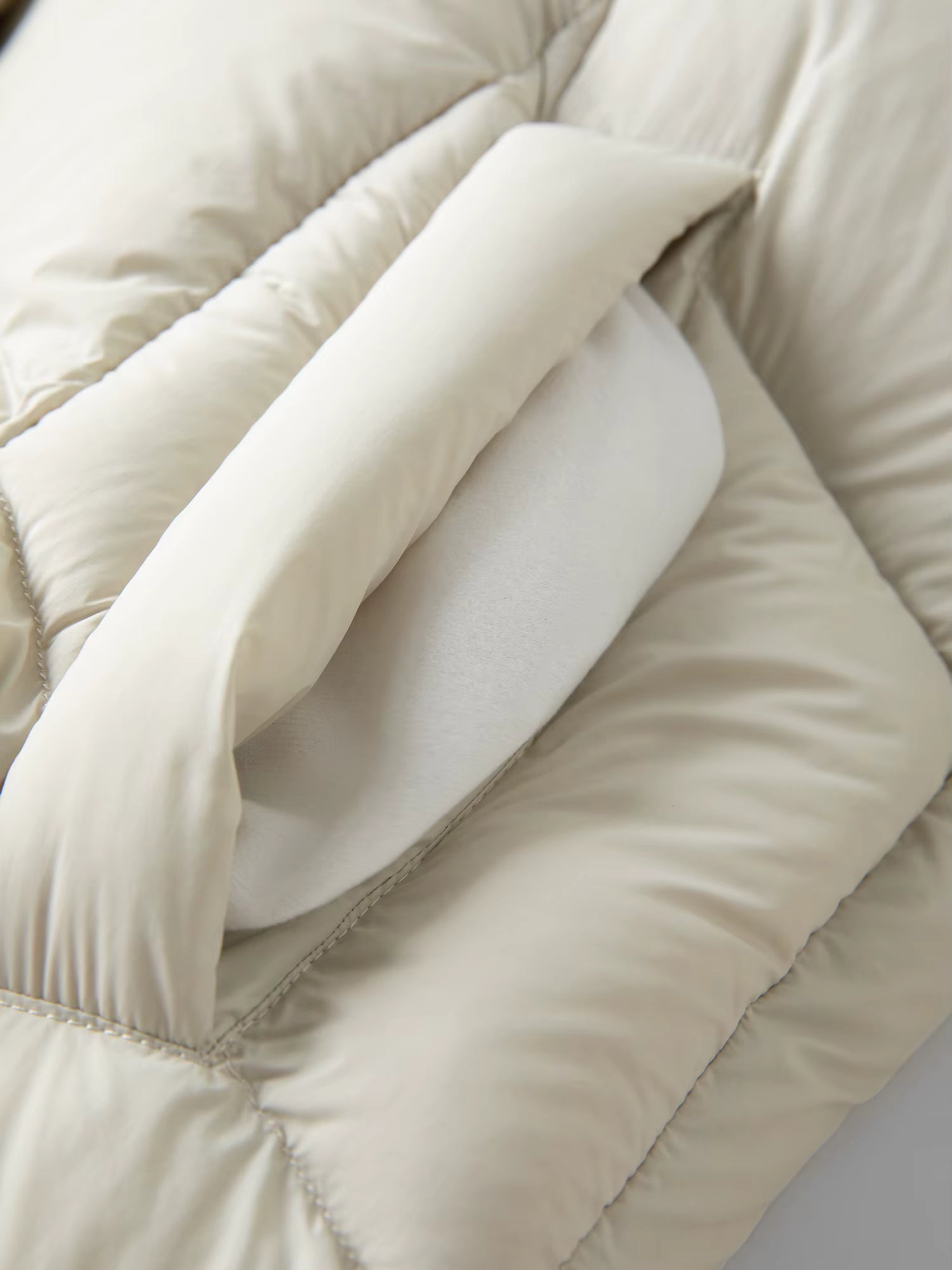 【Premium Series】Women Stylish Hooded Long Winter Parka White Goose Down 2025 New Arrival High-Fill Down Outerwear Coats