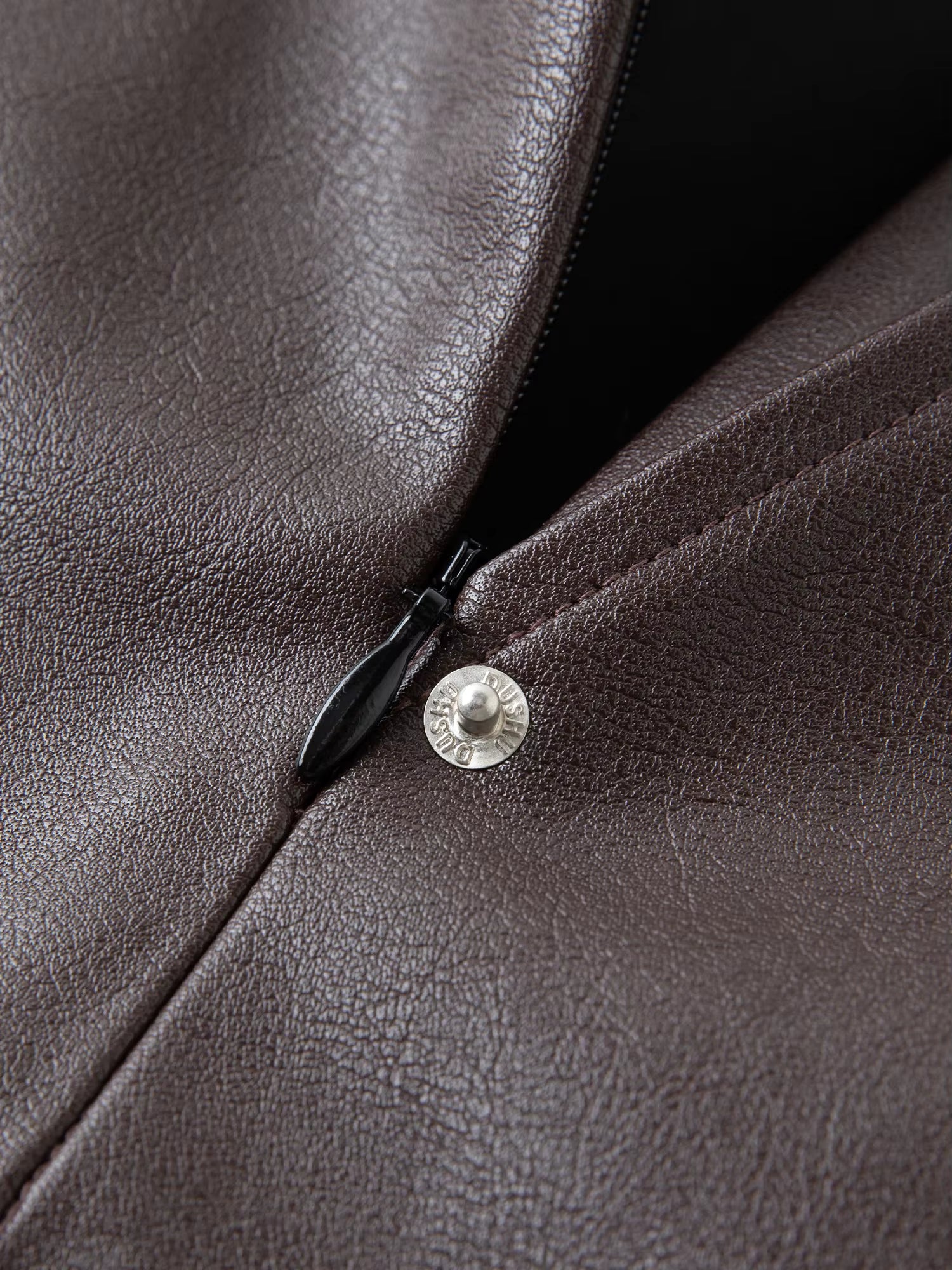 Plus-size Women High-waisted A-line Leather Skirt Winter 2025 New Arrival from the Bold Black Brown Collection Half Skirt