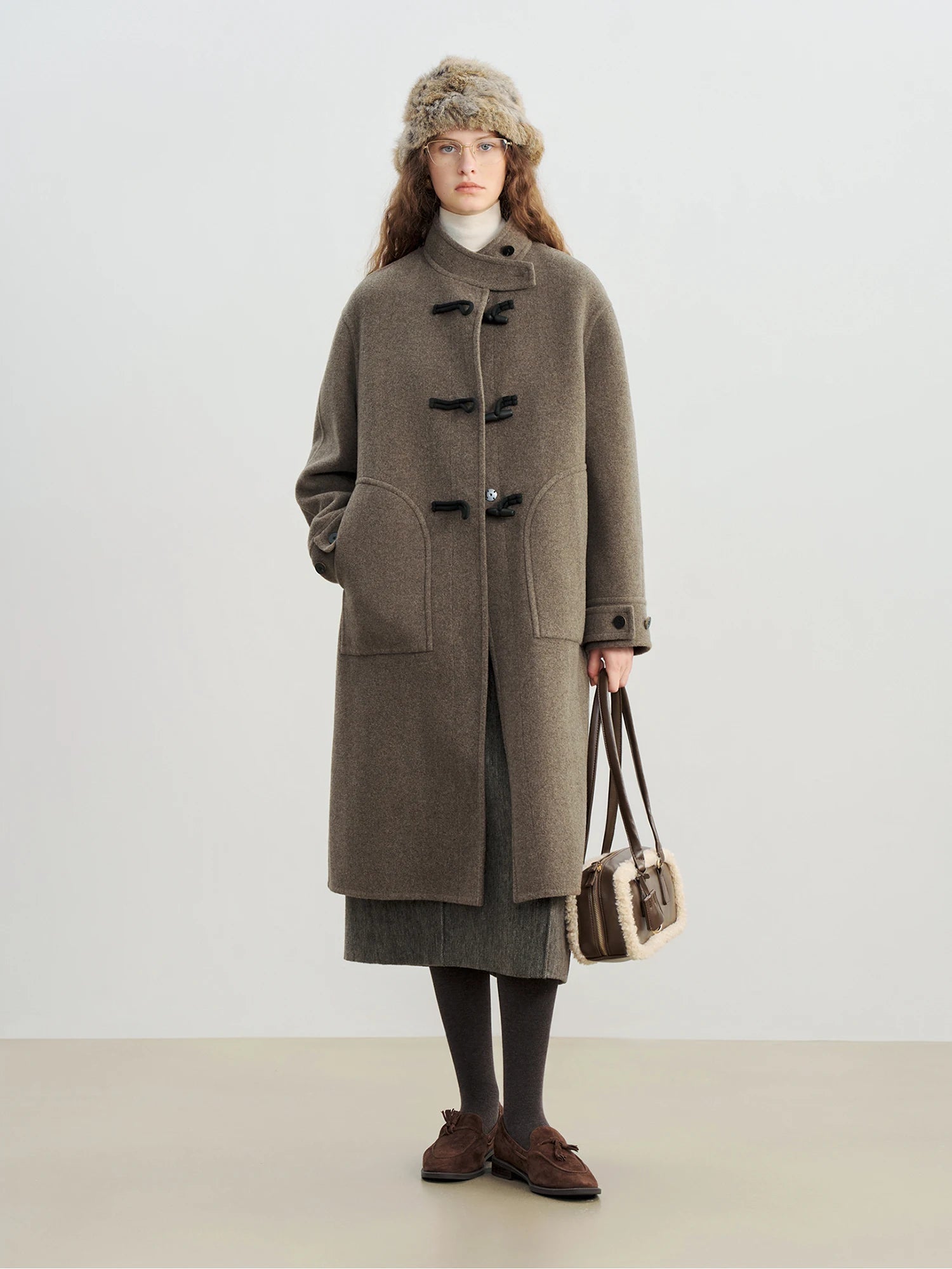 Crafty Studio Wool Coat for Petite Women with Horn Buttons, Standing Collar, and Double-Faced Design 2025 New