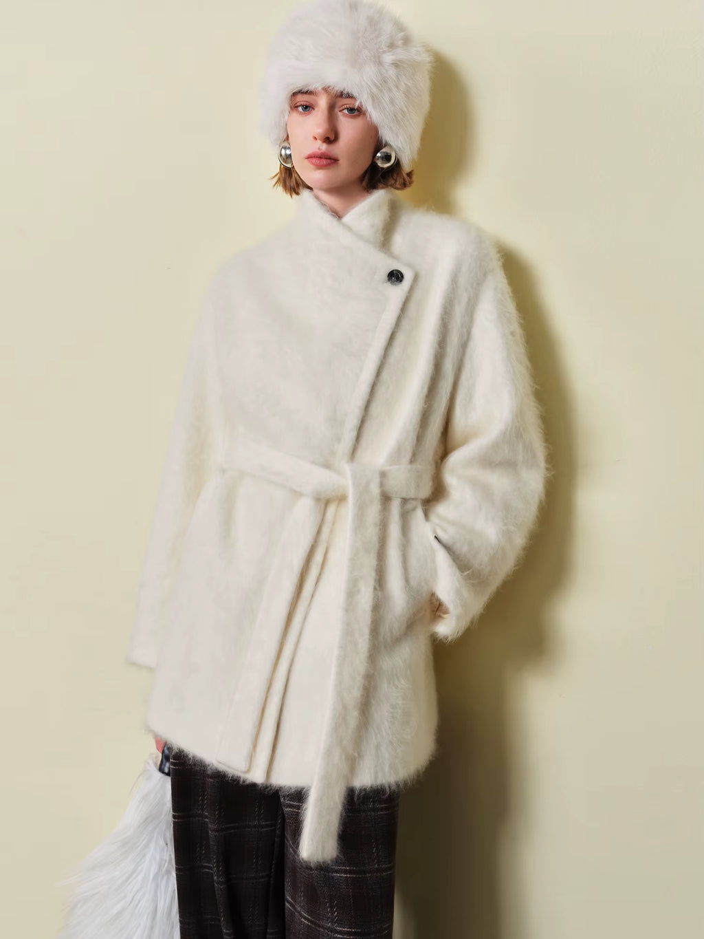 【Premium Series】Women's Brushed Cashmere Short Coat with Asymmetric Placket Stand Collar - Winter Warm Overcoat for Daily