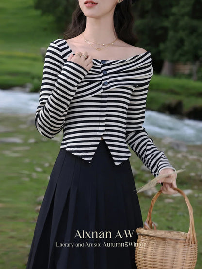 ALXNAN Women Slim Long Sleeve T-shirt 2024 Autumn New Fashion Chic Irregular Skew Collar Commuter Tops Female L39301