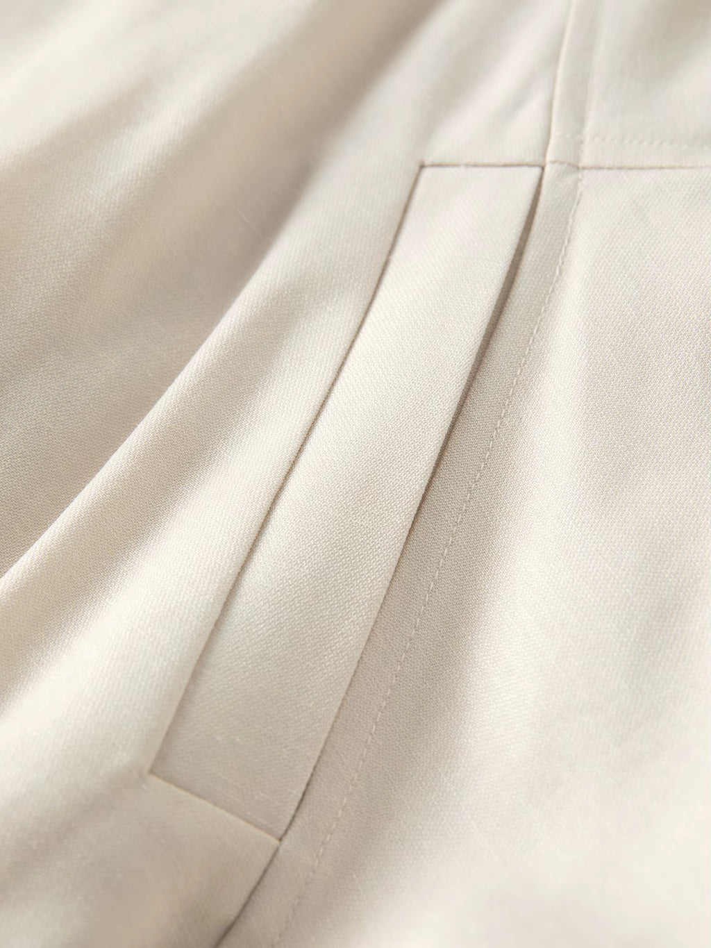 Short Stand-up Collar Casual Jacket for Women New Spring Style Women Korean Style Loose Fit Beige Coats Leisure