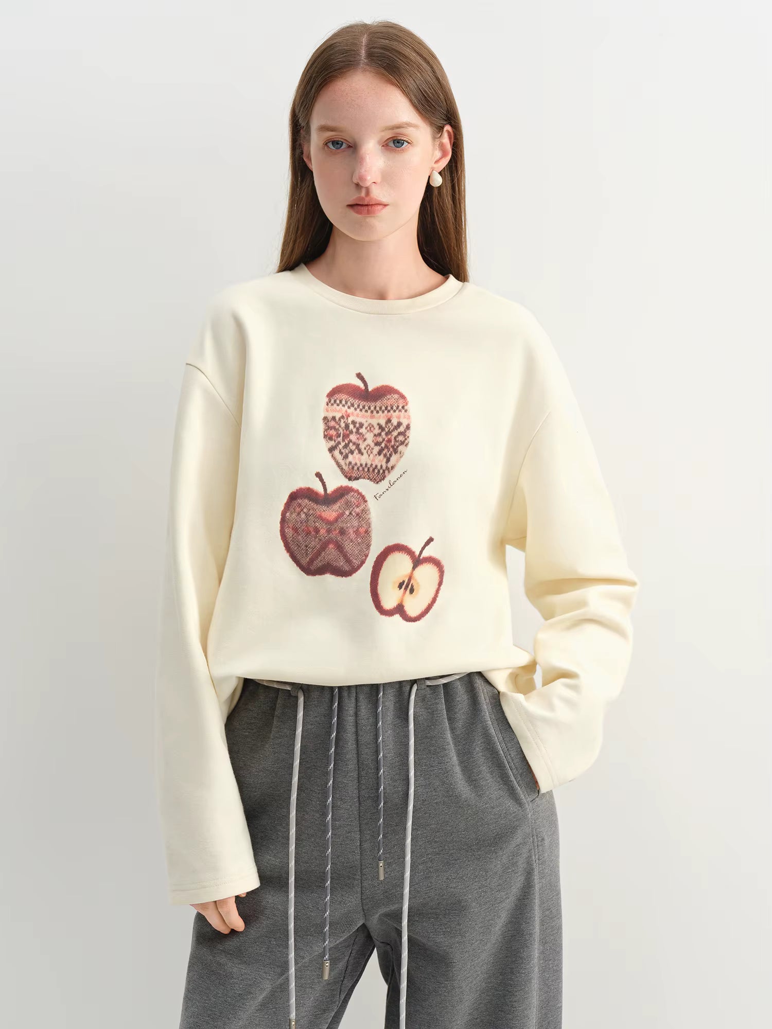 Spring Autumn New Women's American Retro Funny Apple Print T-Shirt Casual Loose Fit Round Neck Top Y2K Vintage Streetwear