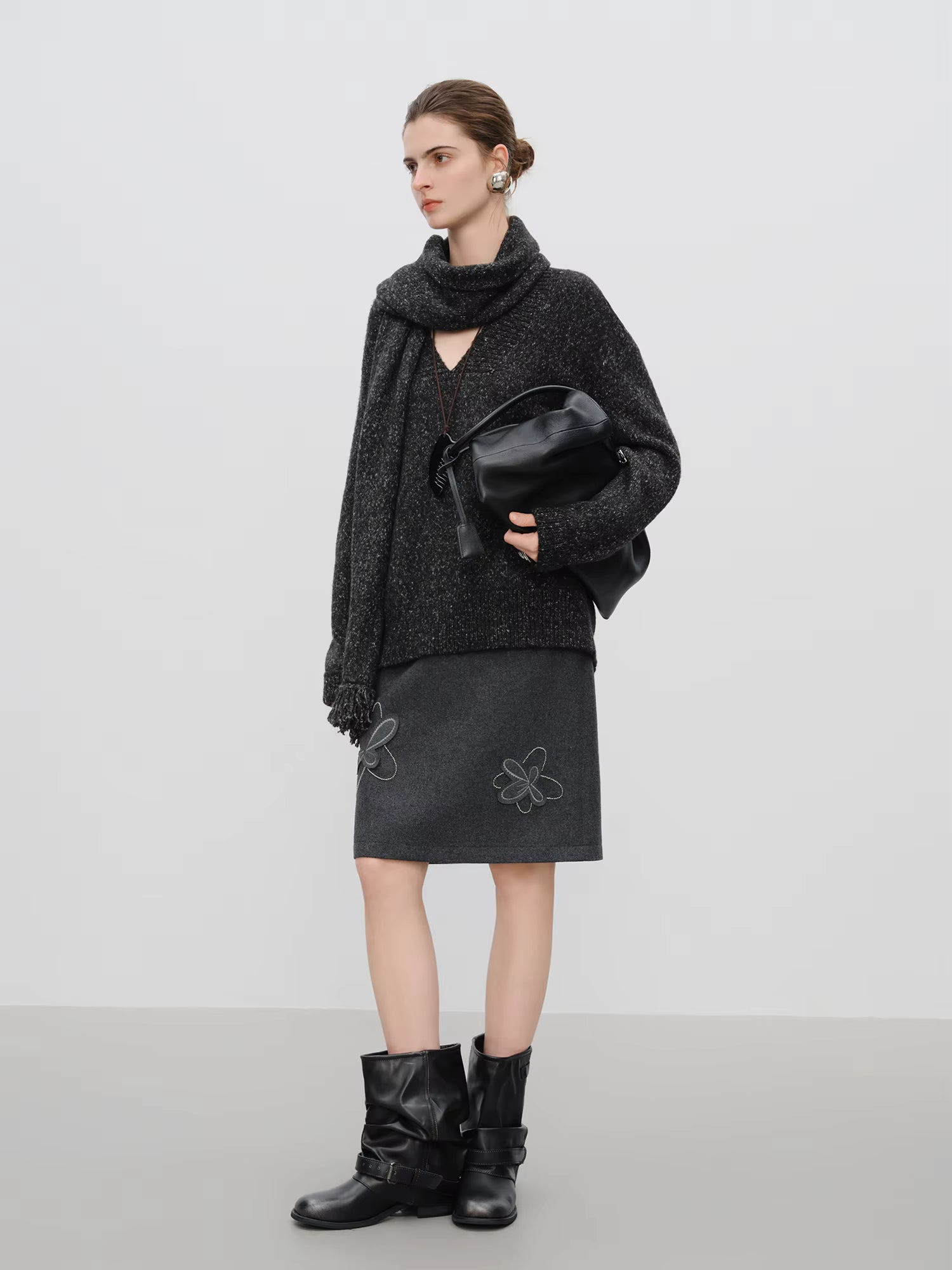 【Premium Series】Autumn Winter V-Neck Knitwear Women Yarn Dyed Cardigan Midi Skirt Two Piece Set Oversize Comfy with Scarf