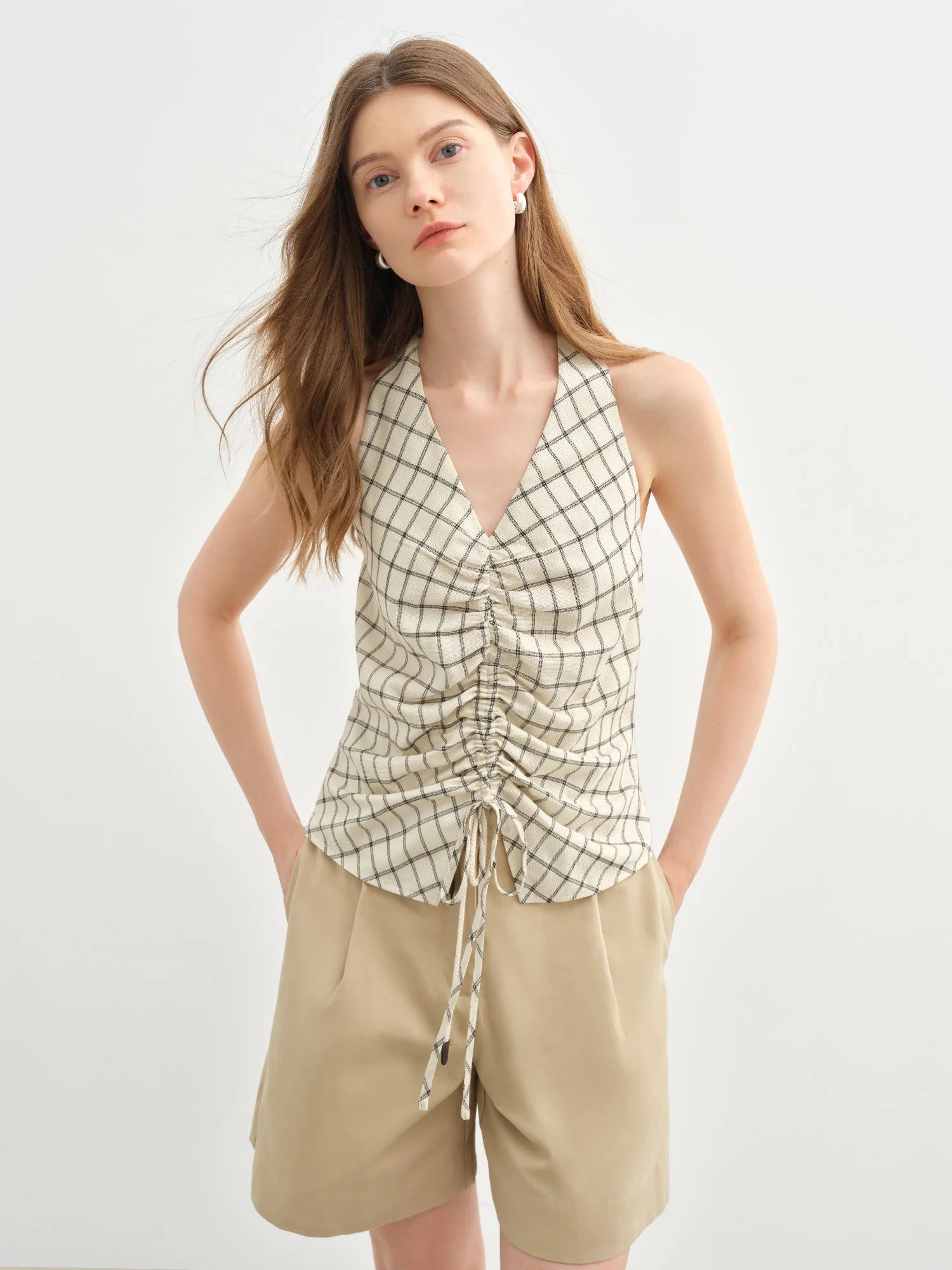 DUSHU Women's Sleeveless Plaid Pleated Blouse with Strapless Neckline 2025 Slimming Stylish Women's Top