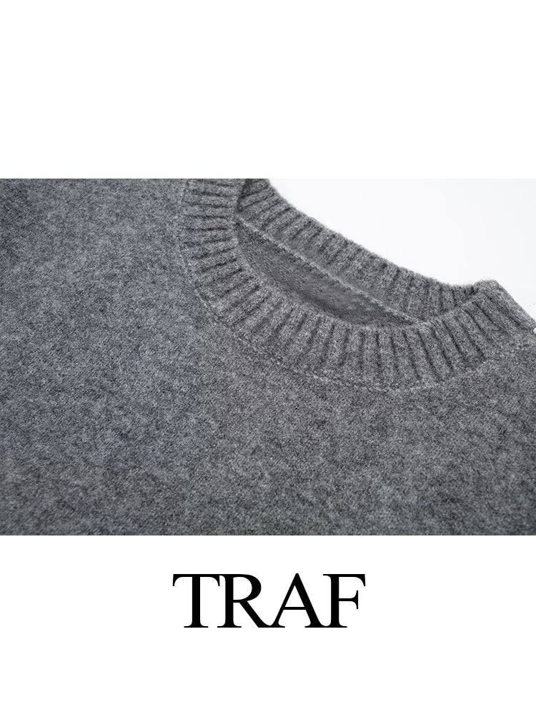 TRAF 2023 Autumn Winter Women Gray Pullover Sweaters Female Long Sleeve Loose Knit Jumper O-Neck Knitted Oversized Outerwear