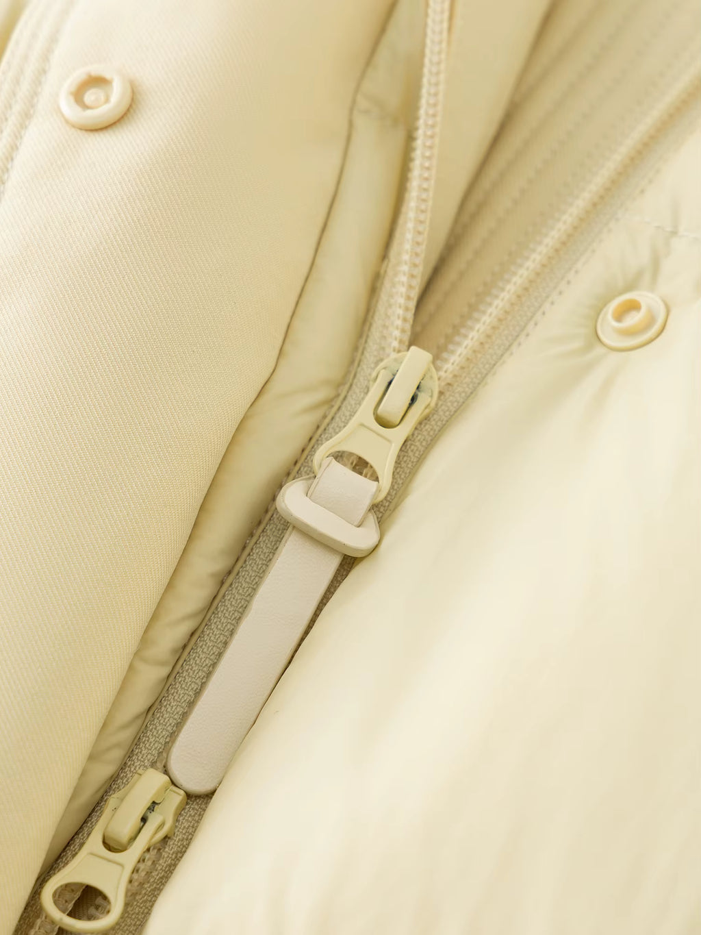 Winter 2025 Women's Oversized Puffer Jacket - Short Hooded Down Coat 90% White Duck Down Fill for Casual Comfort and Warmth