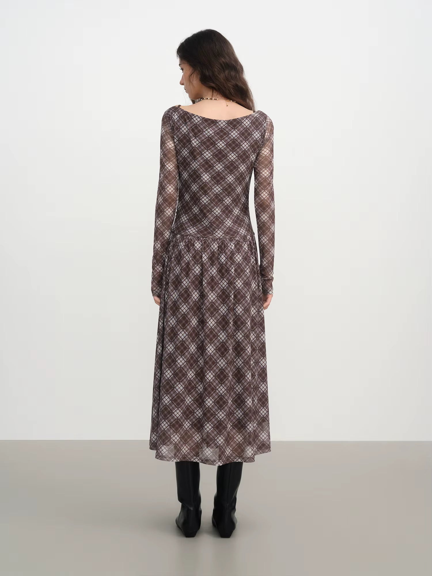 Elegant Women's Vintage Plaid Pleated Faux Two Piece Slimming Fitted Dress for Winter 2025 New High Waist Travel Dresses