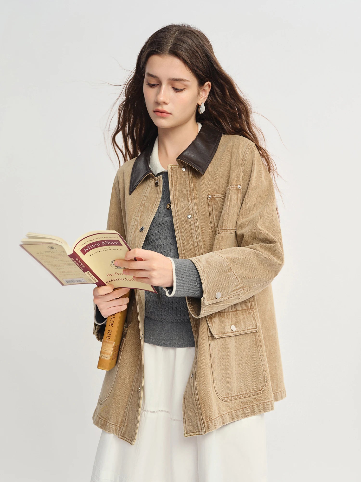 DUSHU Plus Size Women's Denim Jacket Barn Style Contrast Color Wash Short Jean Coat 2025 Autumn New Arrival Casual Outerwear